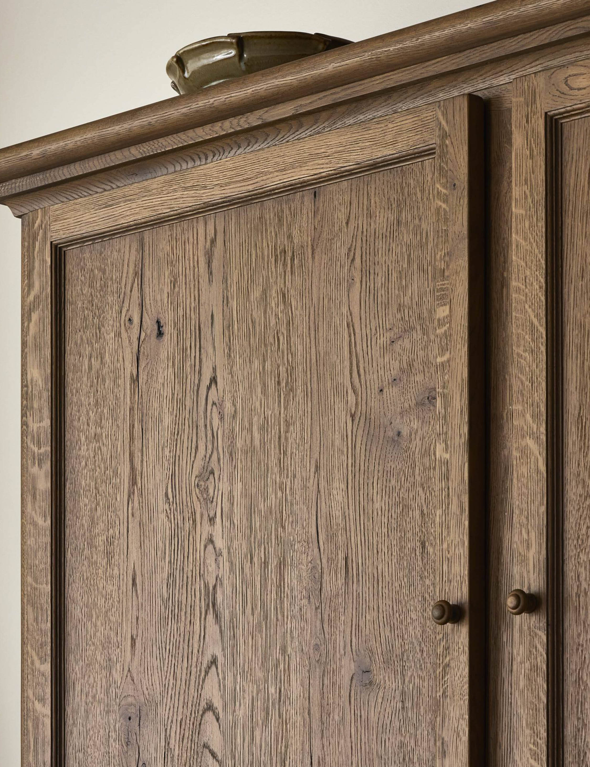 Lulu and Georgia - Ashcroft Cabinet