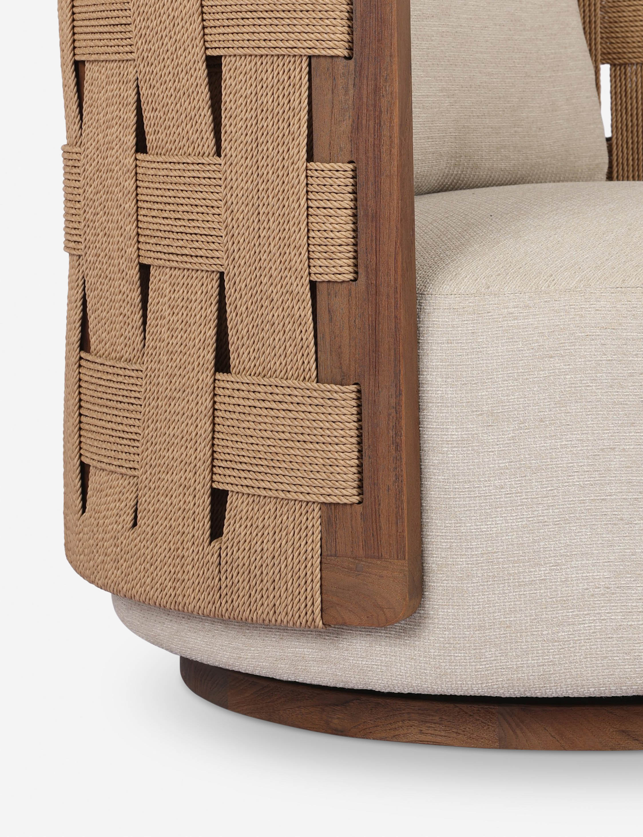 Lulu and Georgia - Tema Outdoor Swivel Chair