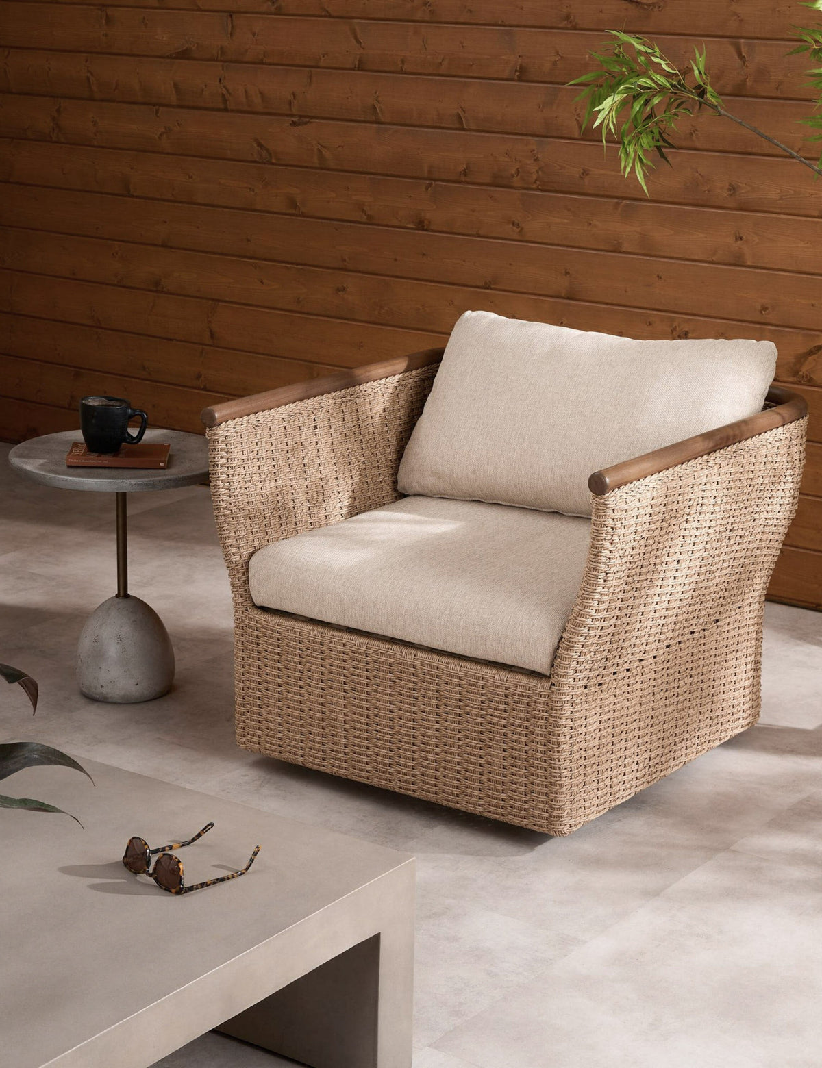 Lulu and Georgia - Gershwin Outdoor Swivel Chair