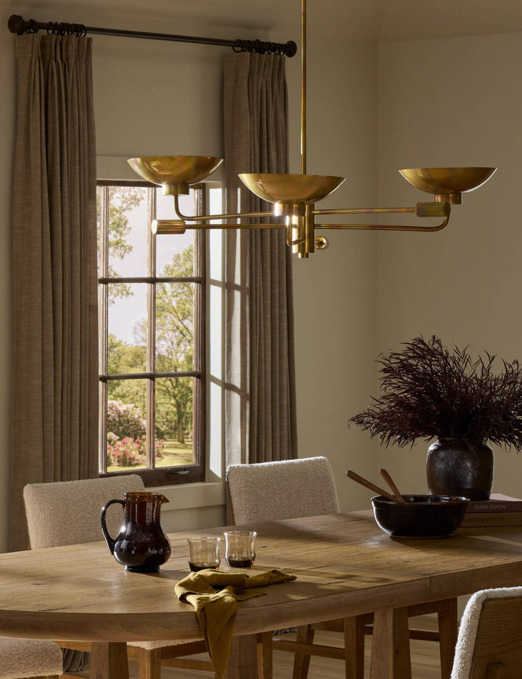 Lulu and Georgia - Edgar Chandelier