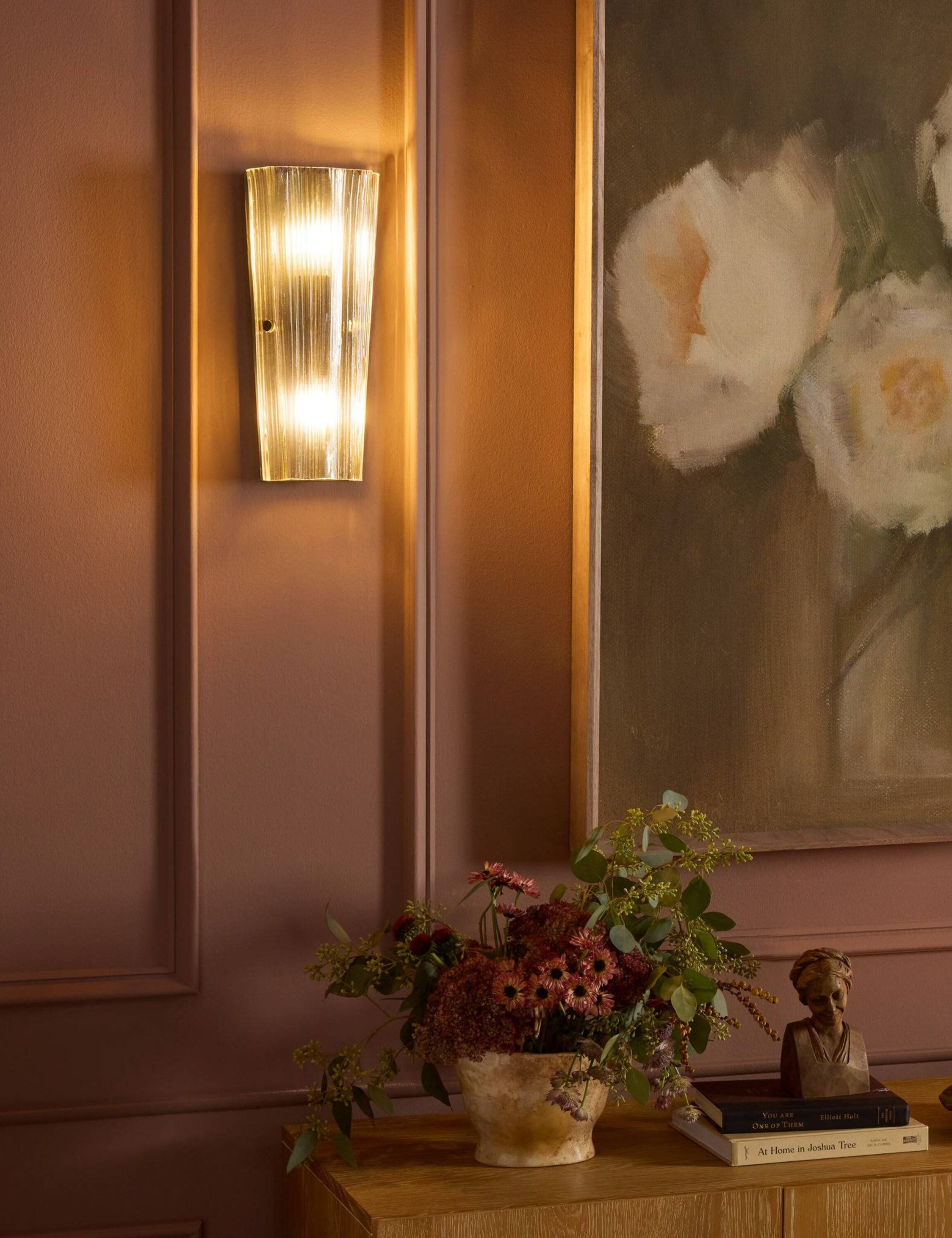 Lulu and Georgia - Larisa Sconce