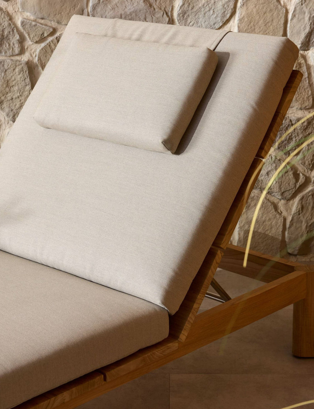 Lulu and Georgia - Helsig Outdoor Chaise