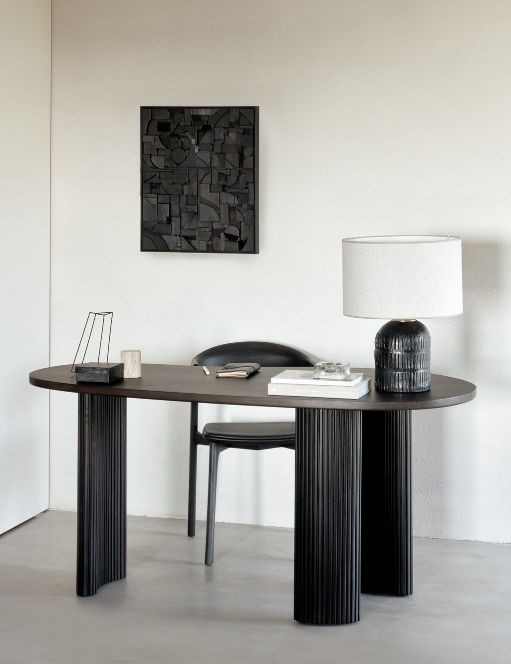 Lulu and Georgia - Raiden Desk