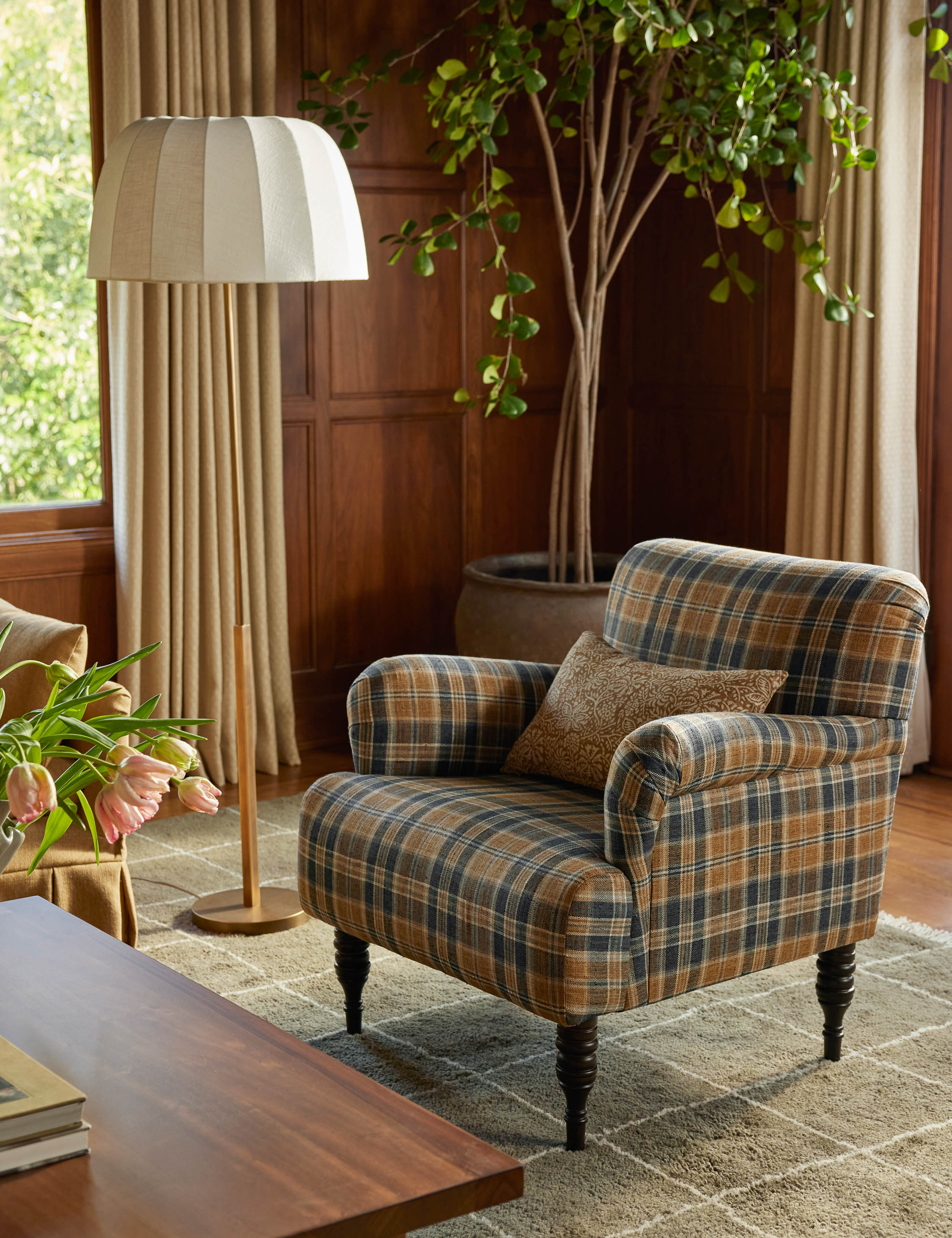 Lulu and Georgia - Ebele Floor Lamp