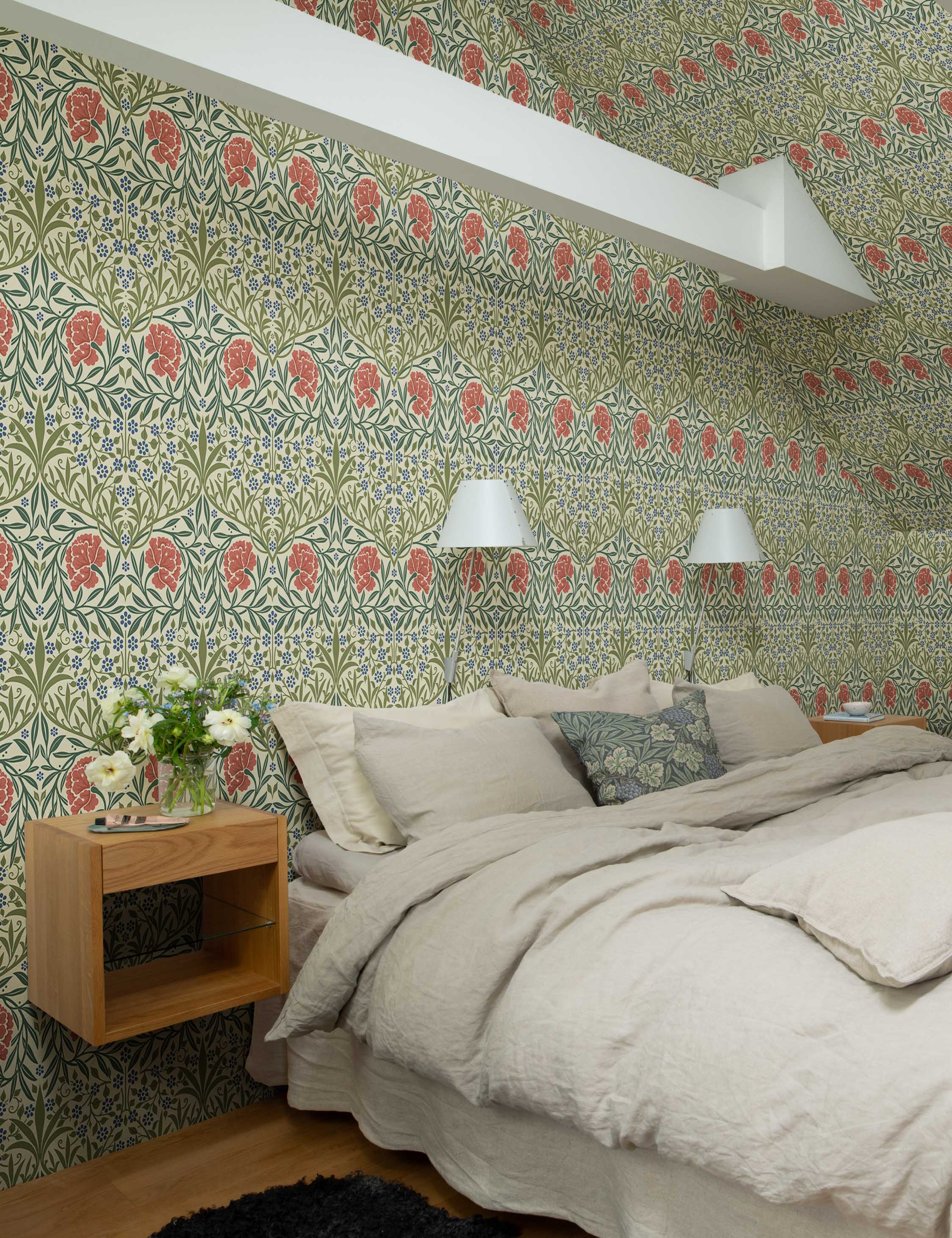 Lulu and Georgia - Oxford Union Wallpaper by Morris & Co.