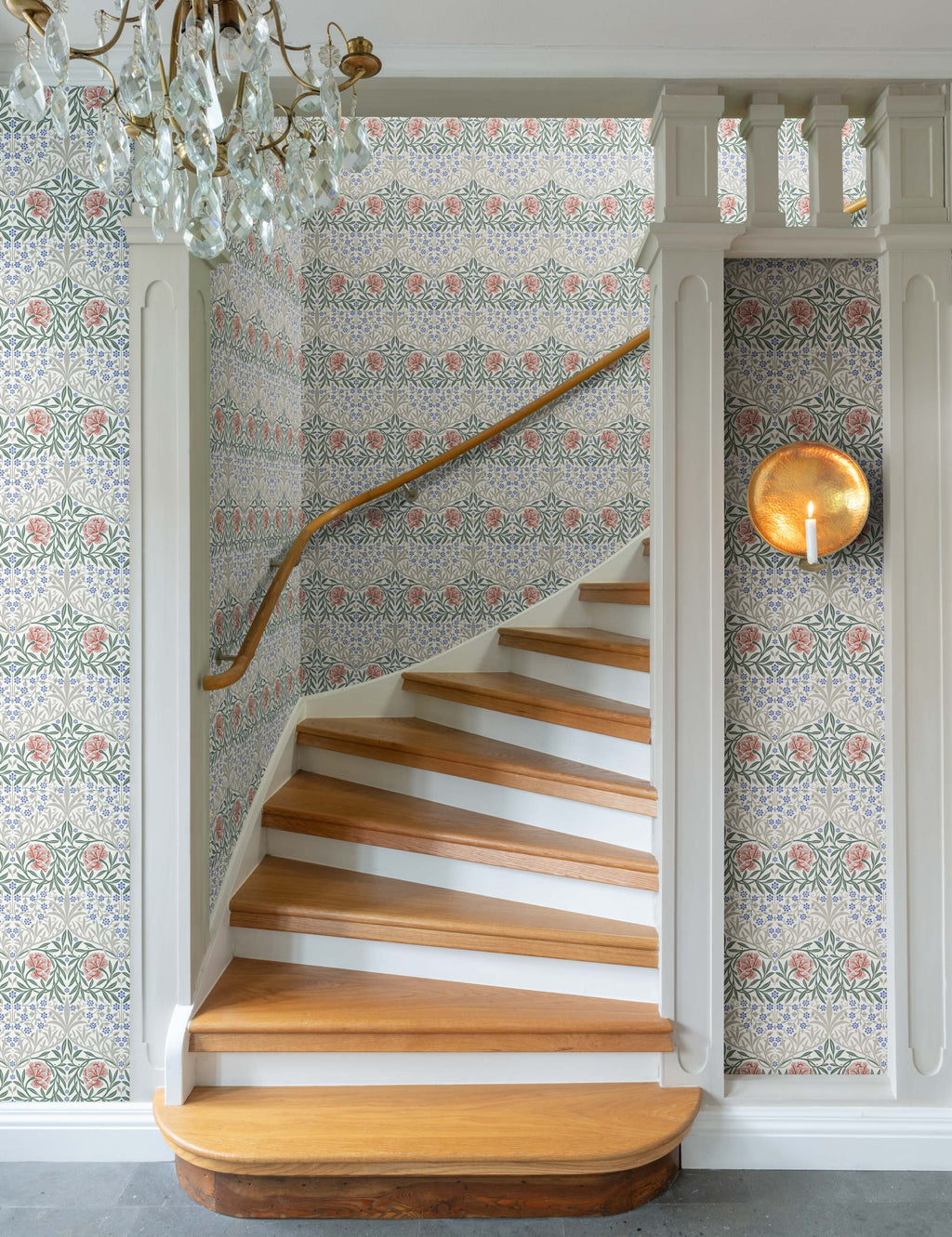 Lulu and Georgia - Oxford Union Wallpaper by Morris & Co.