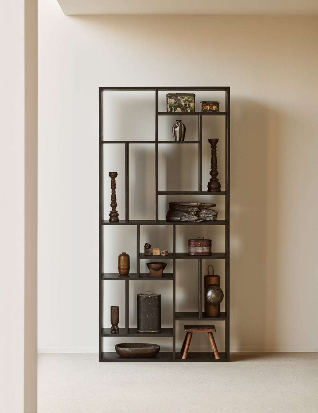Lulu and Georgia - Caplan Bookshelf
