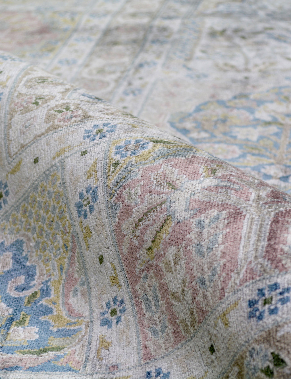 Lulu and Georgia - Vintage Turkish Hand - Knotted Wool Rug No. 411, 7'10" x 11'