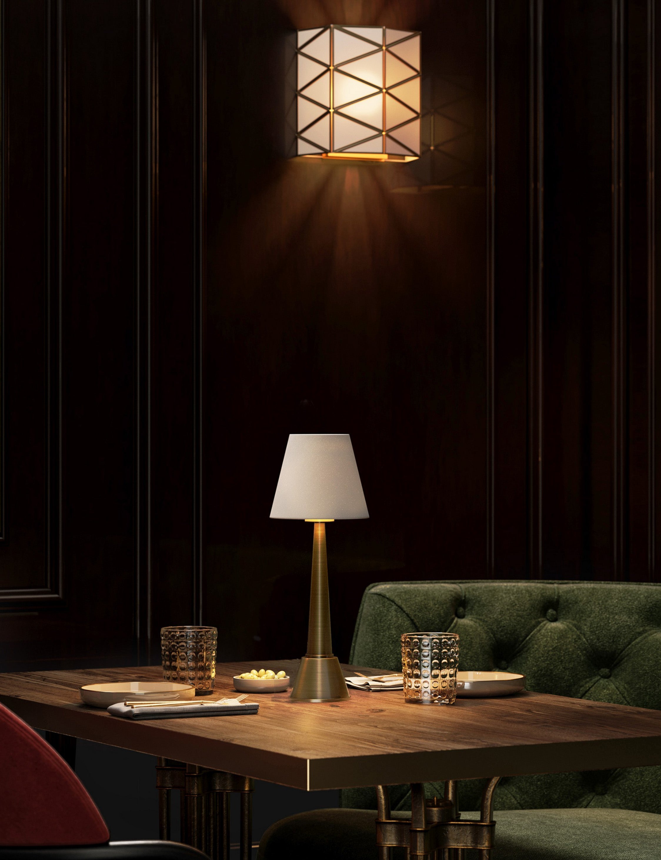 Lulu and Georgia - Saxon Cordless Table Lamp