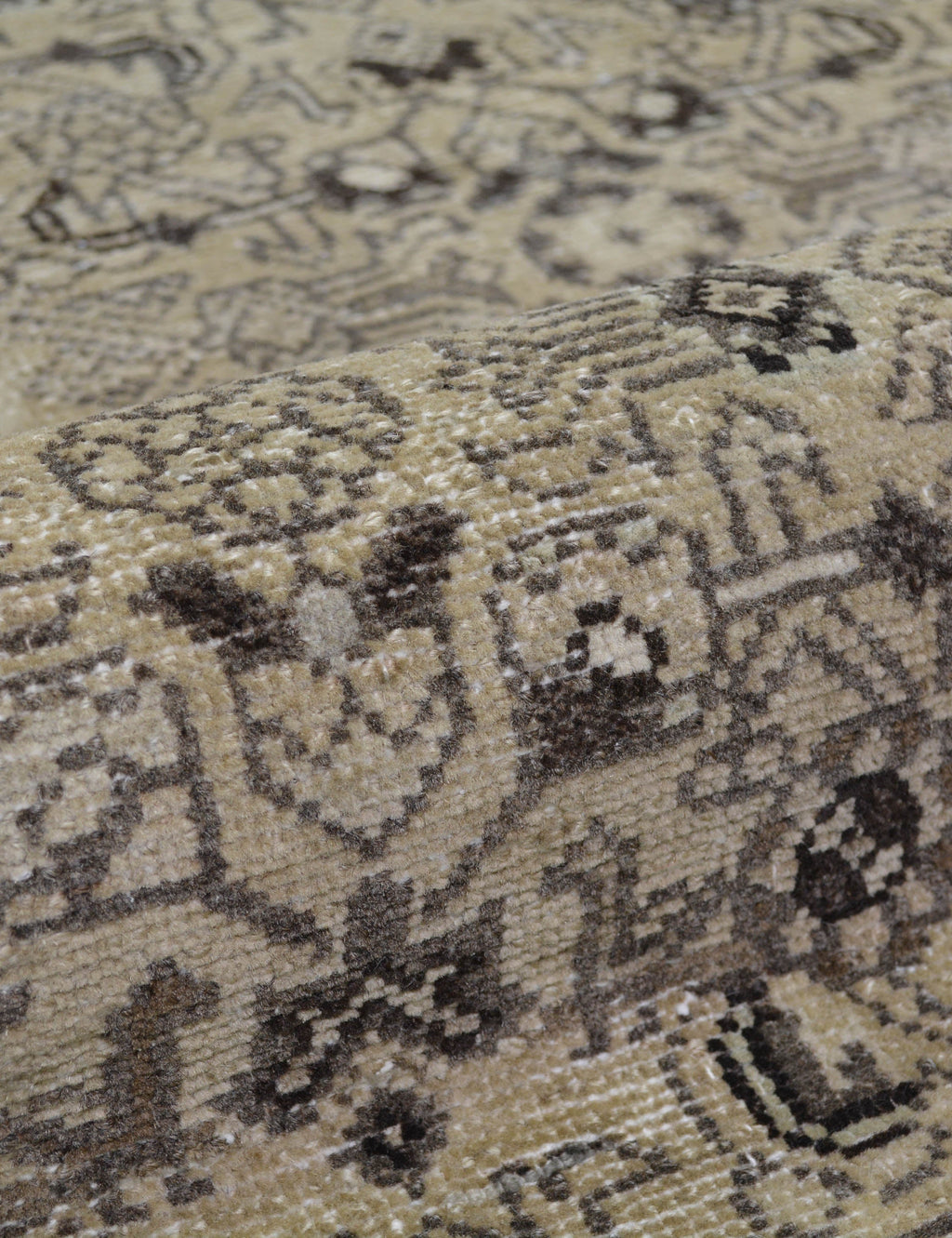 Lulu and Georgia - Vintage Turkish Hand - Knotted Wool Runner Rug No. 266, 2'8" x 8'8"
