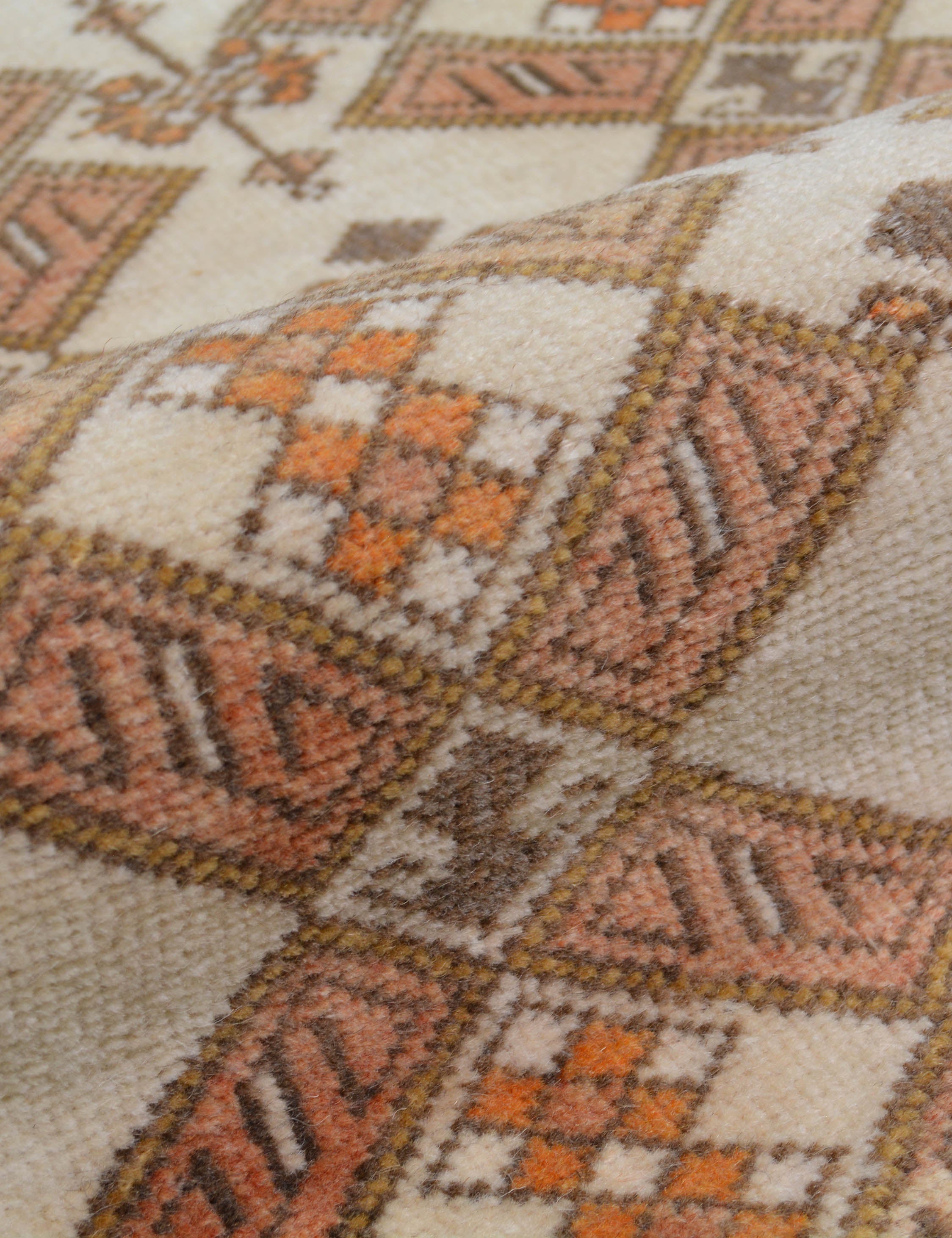 Lulu and Georgia - Vintage Turkish Hand - Knotted Wool Runner Rug No. 268, 2'6" x 8'7"