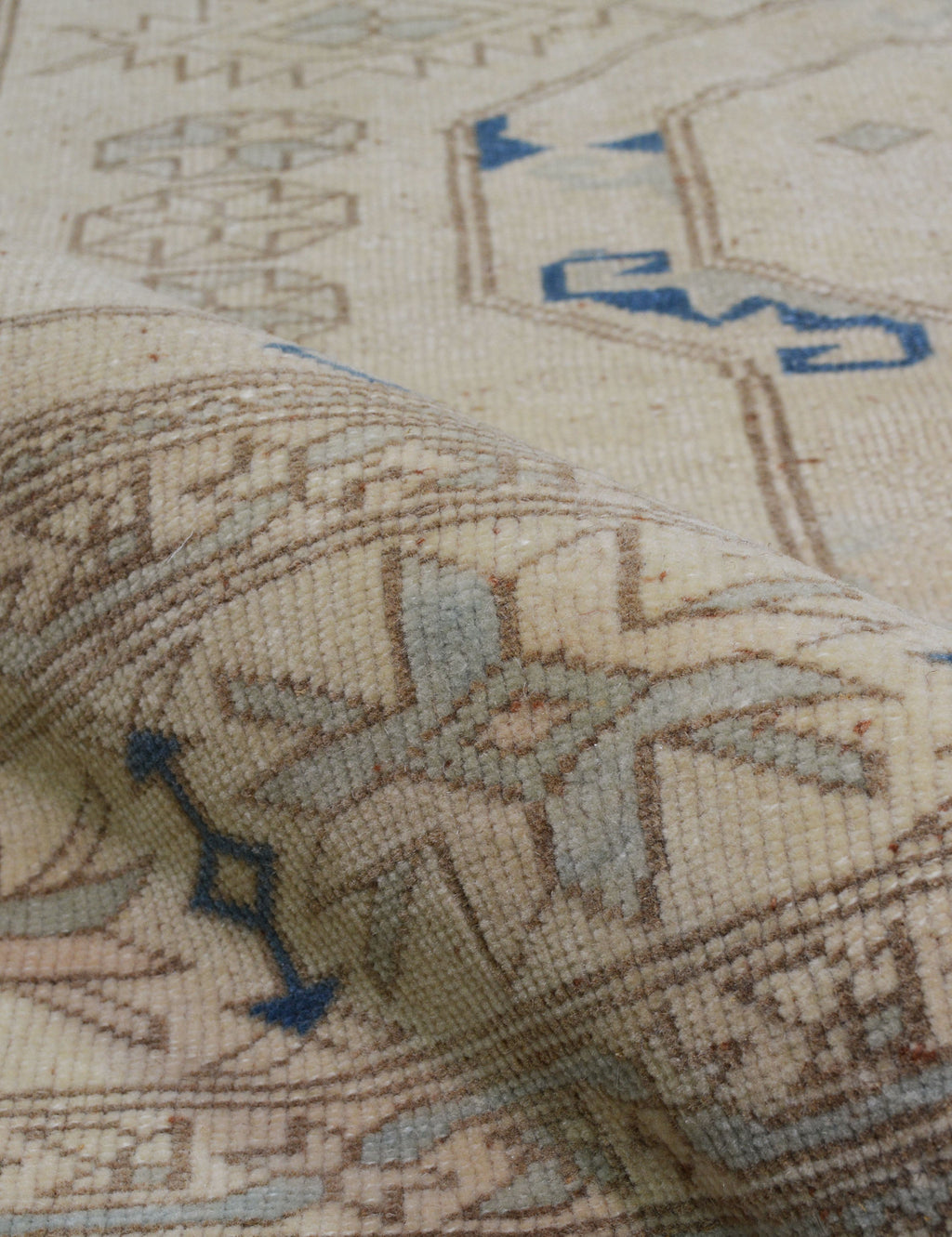 Lulu and Georgia - Vintage Turkish Hand - Knotted Wool Rug No. 413, 7'9" x 9'3