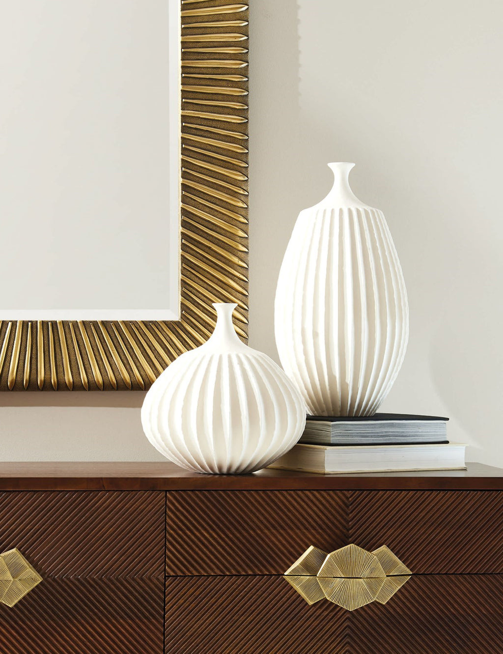 Lulu and Georgia - Crisanta Vase