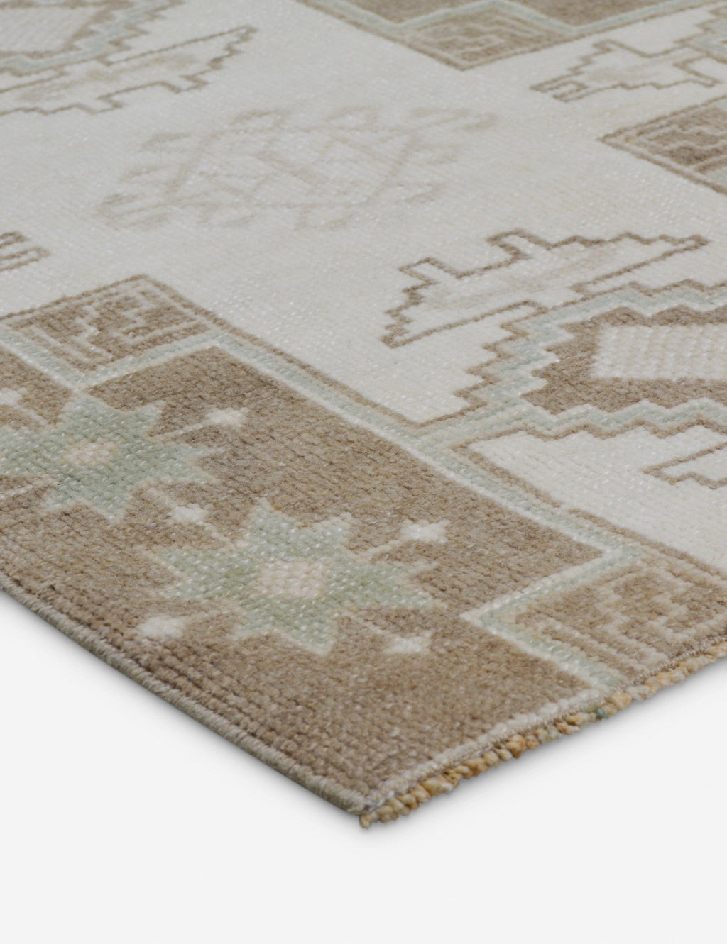 Lulu and Georgia - Vintage Turkish Hand - Knotted Wool Rug No. 436, 4' x 5'10"