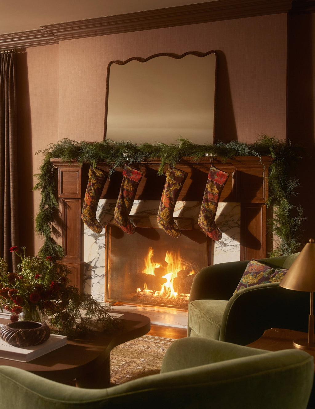 Lulu and Georgia - Agnetha Velvet Stocking