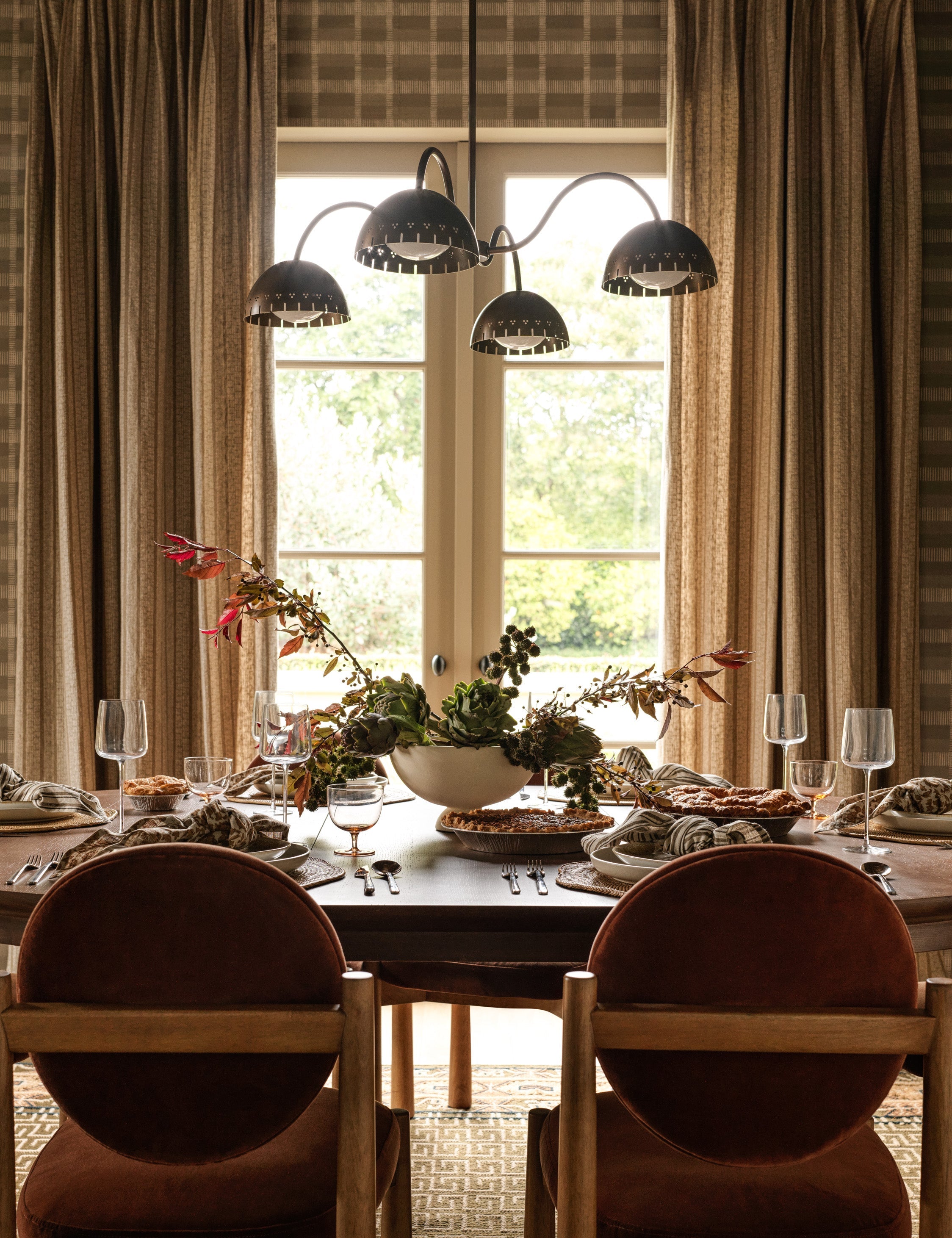 Lulu and Georgia - Omero Chandelier