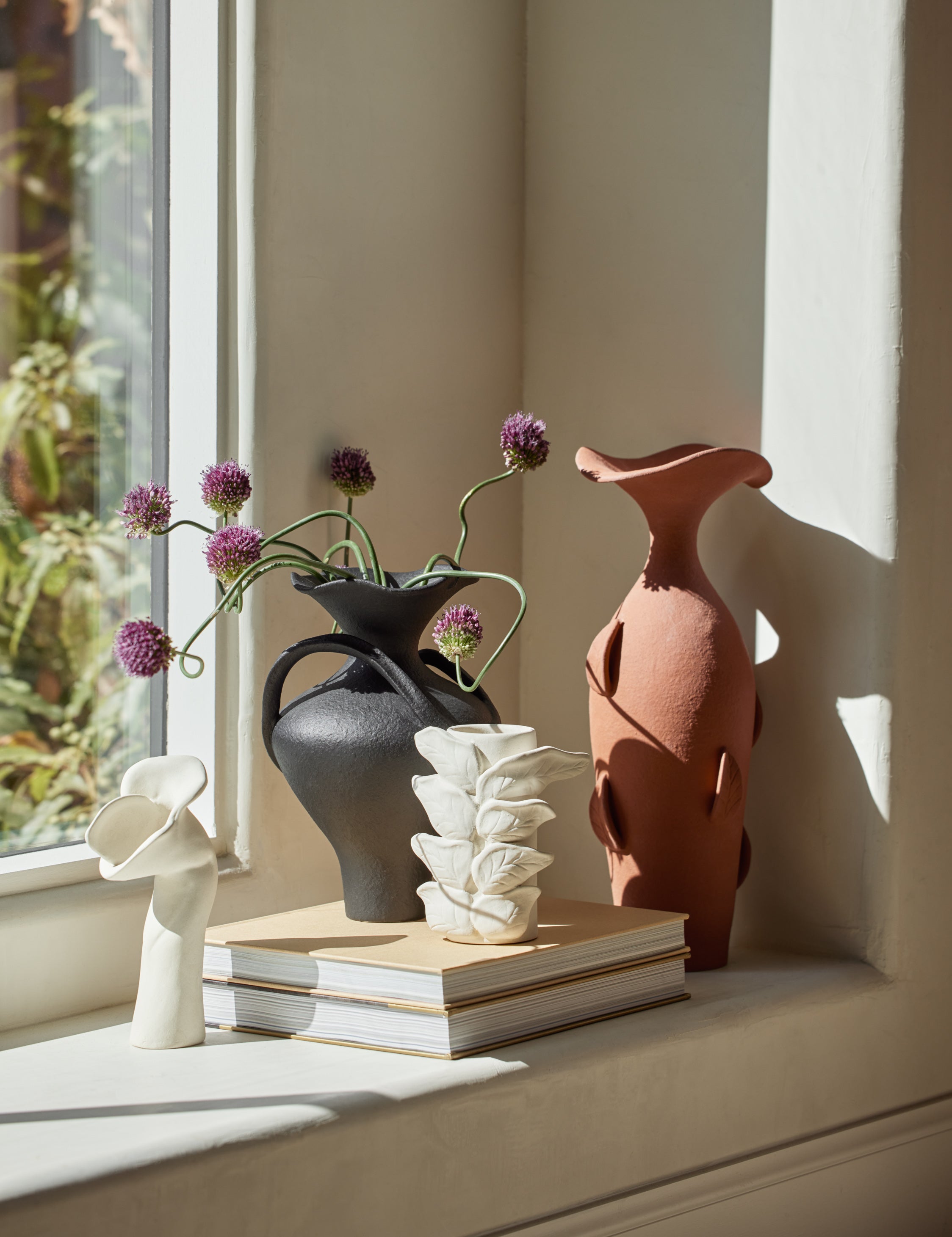 Lulu and Georgia - Pari Sculptural Vases (Set of 2) by Sarah Sherman Samuel