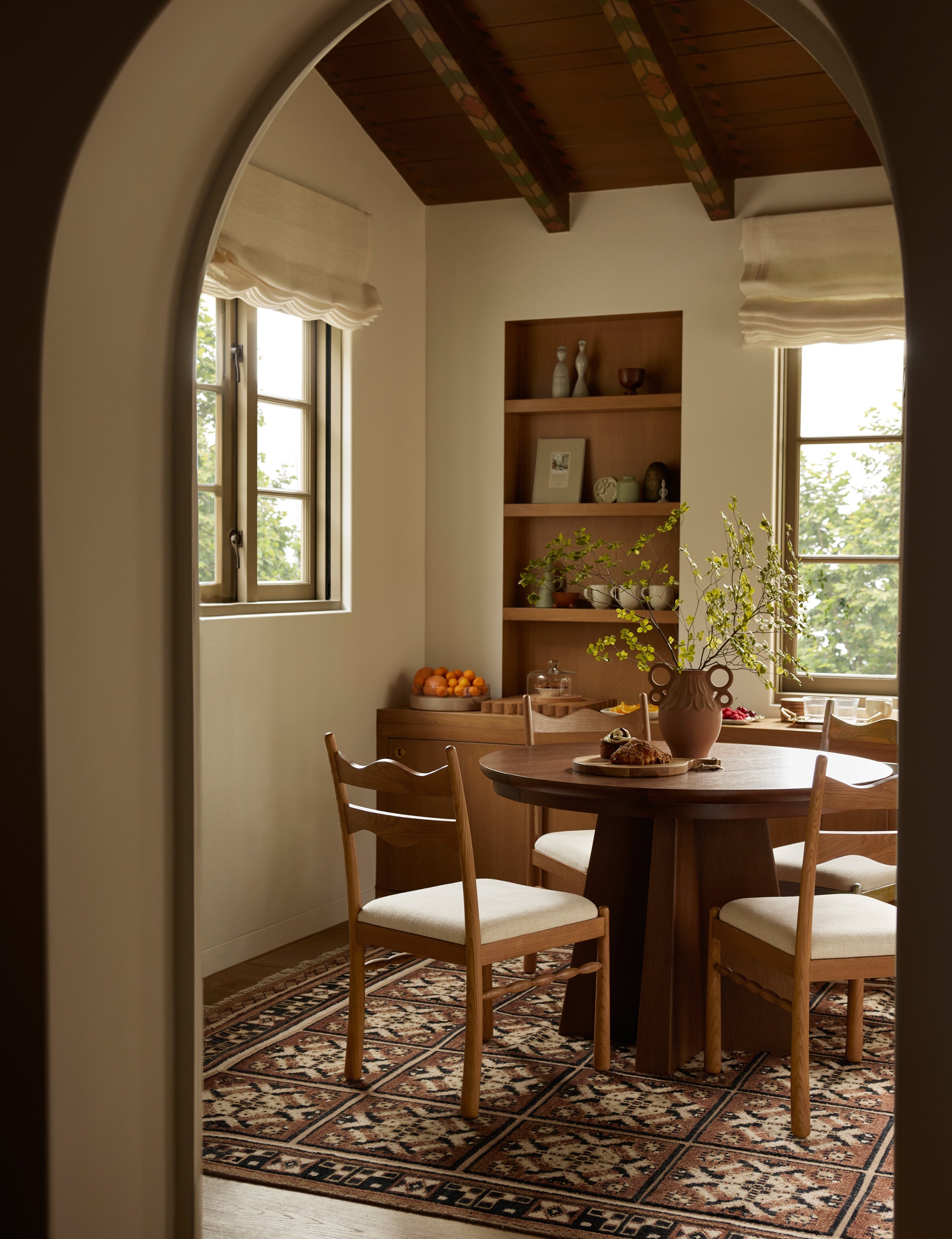 Lulu and Georgia - Nycola Extendable Oval Dining Table