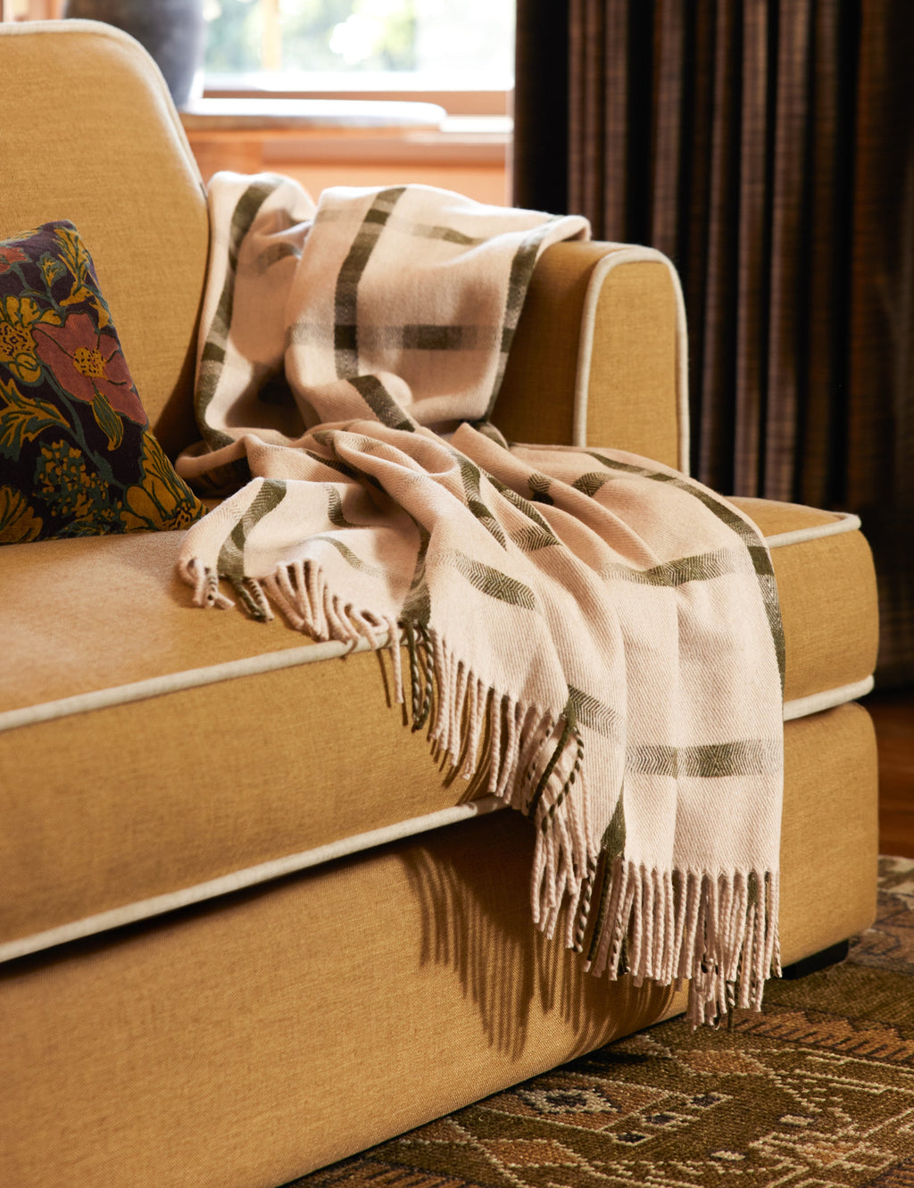 Lulu and Georgia - Atwood Lambswool Throw