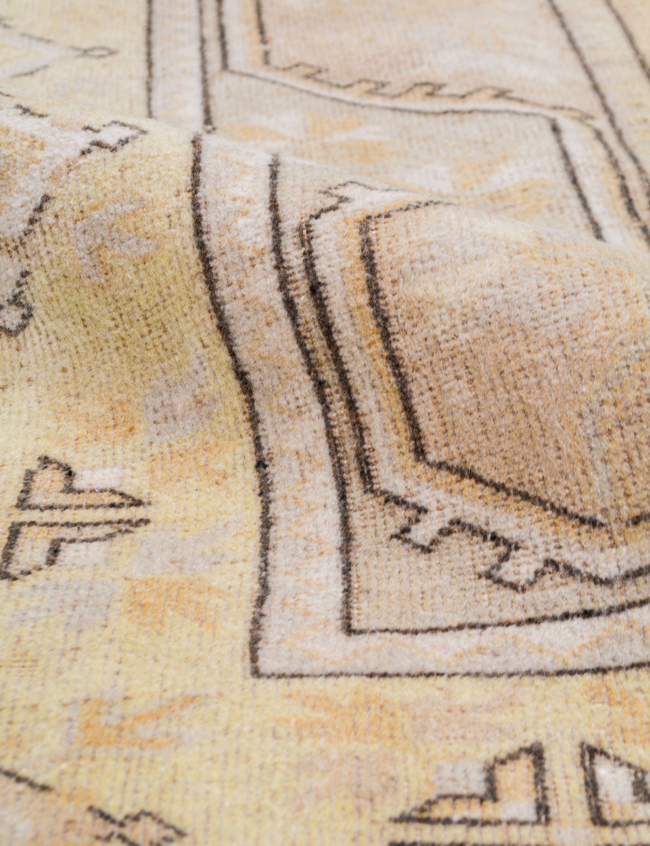 Lulu and Georgia - Vintage Turkish Hand - Knotted Wool Rug No. 487, 5' 1" x 7' 10"