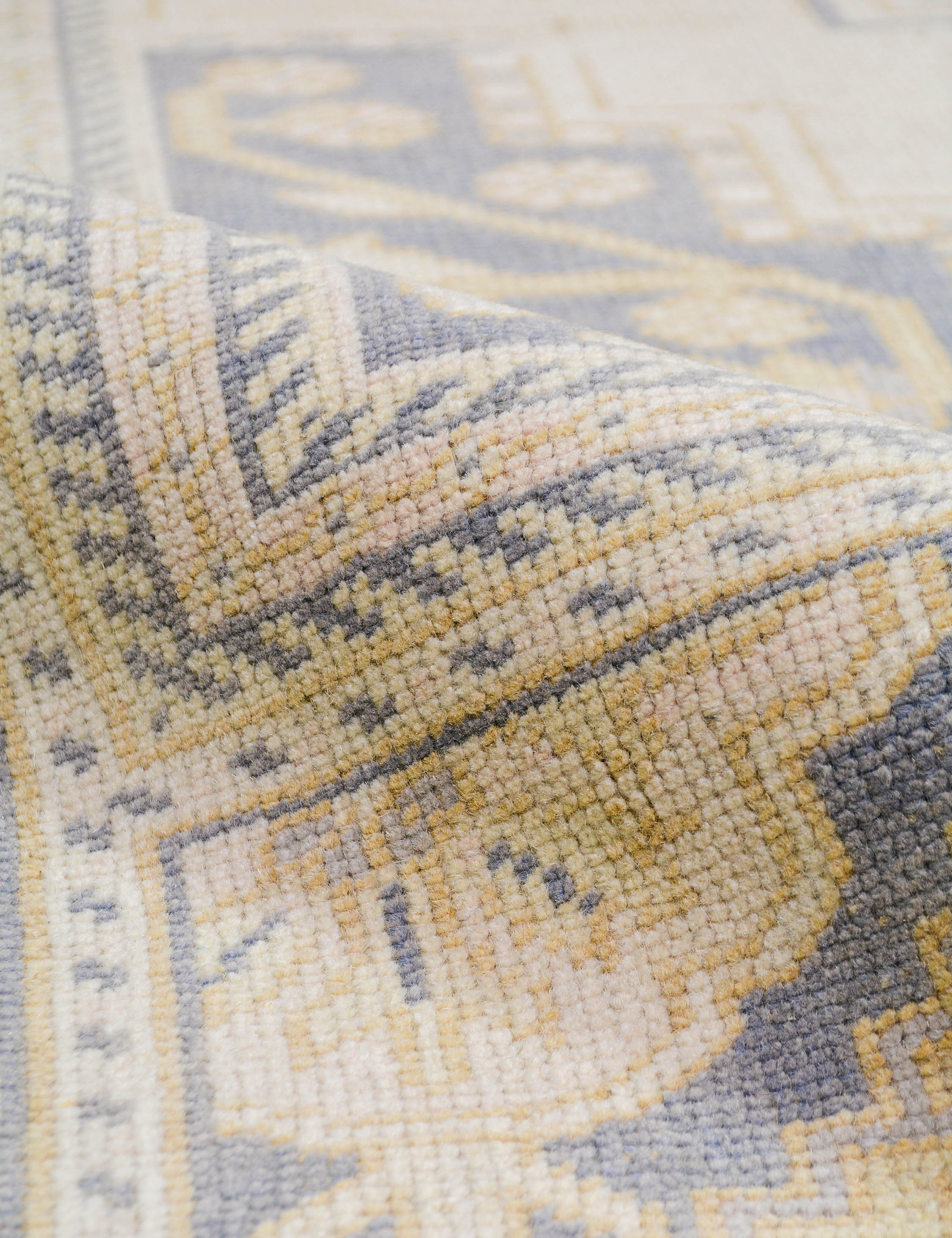 Lulu and Georgia - Vintage Turkish Hand - Knotted Wool Rug No. 488, 5' 1" x 8' 2"