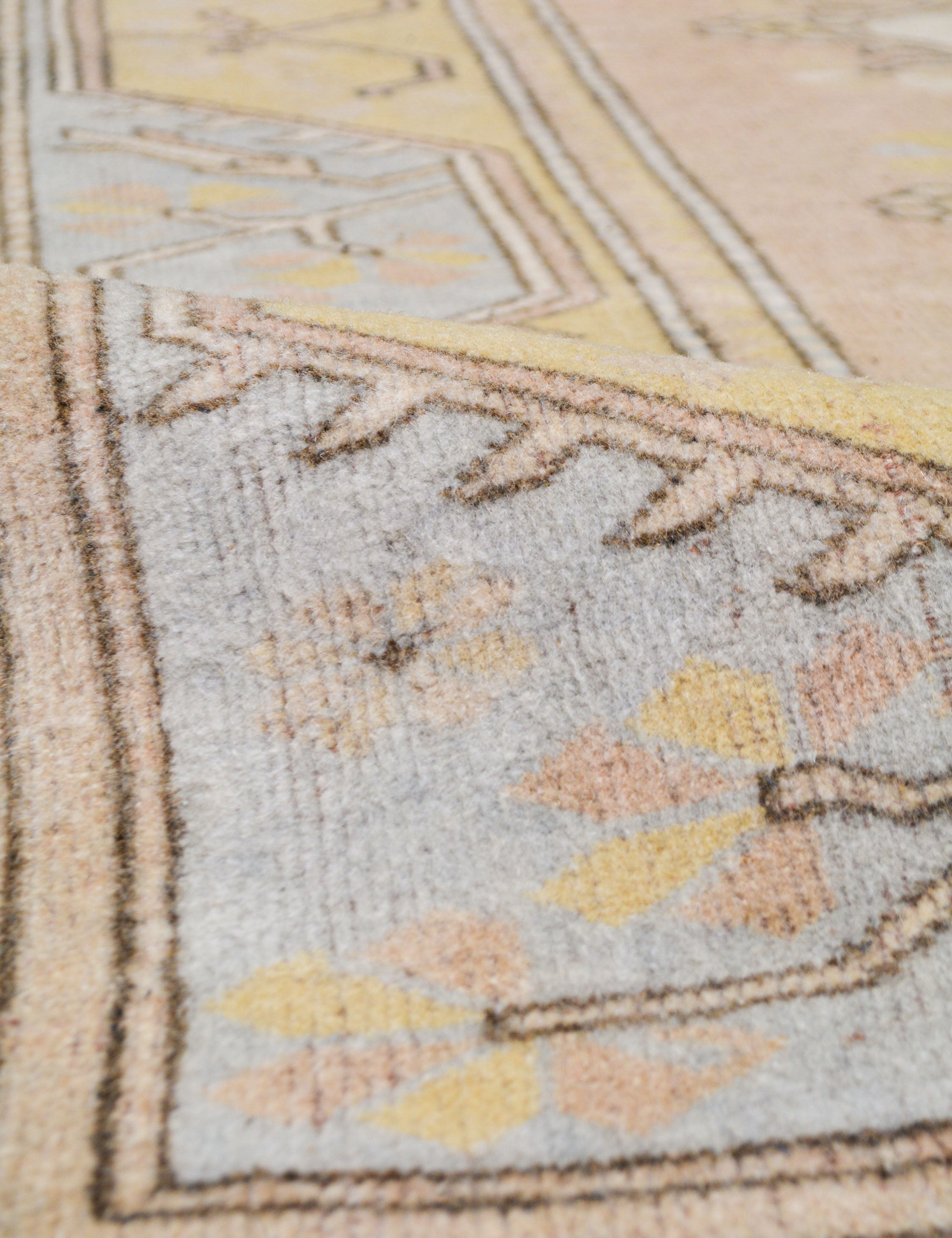 Lulu and Georgia - Vintage Turkish Hand - Knotted Wool Rug No. 489, 6' 4" x 9' 4"
