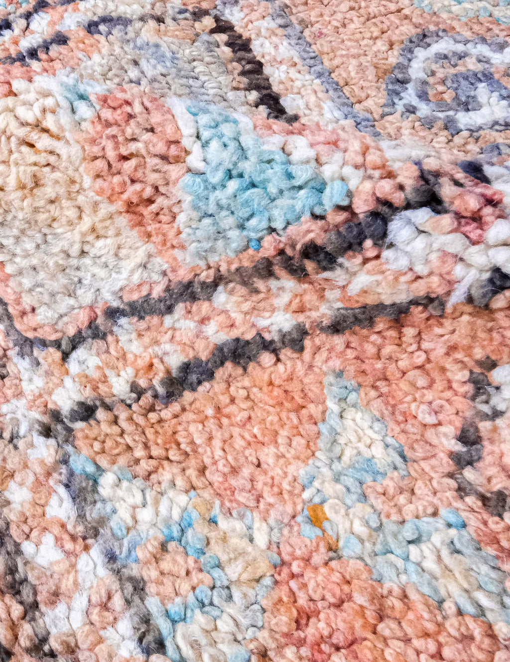 Lulu and Georgia - Vintage Moroccan Rug no. 72, 5'4" x 8'1"