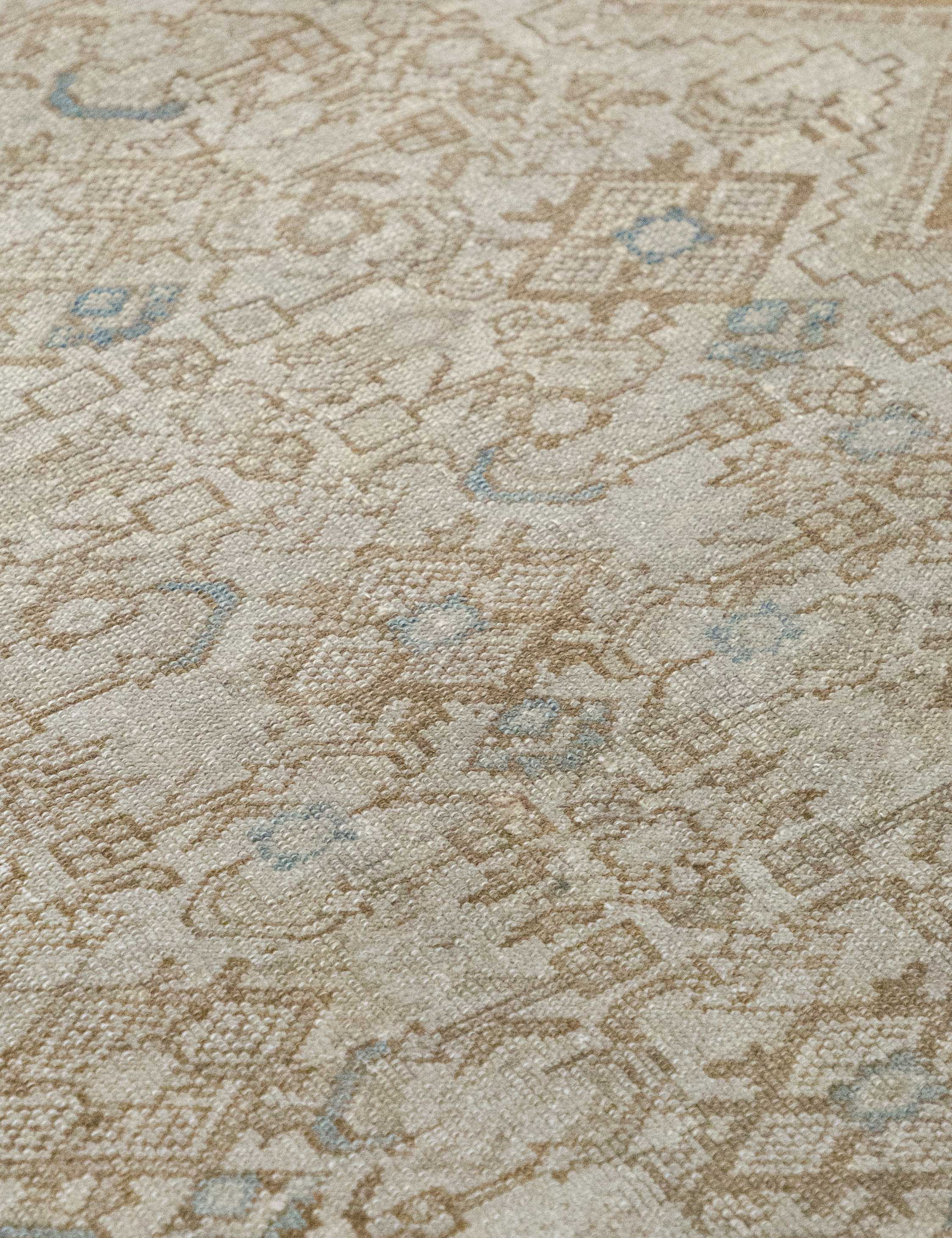 Lulu and Georgia - Vintage Turkish Hand - Knotted Wool Rug No. 533, 3'5" x 6'