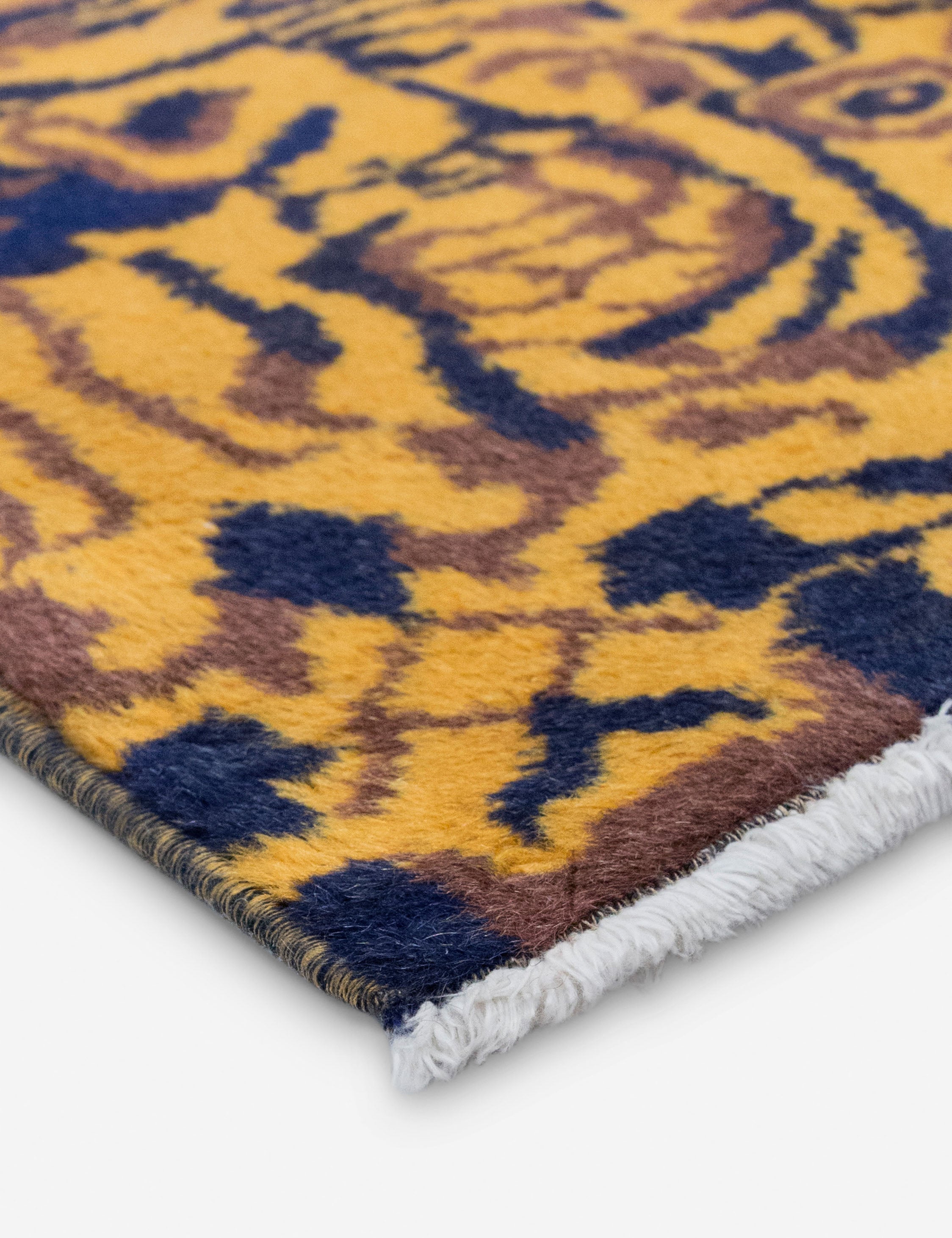 Lulu and Georgia - Vintage Turkish Hand - Knotted Wool Rug No. 544, 4'9" x 6'7"