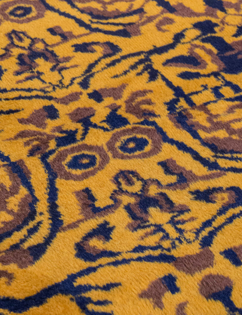 Lulu and Georgia - Vintage Turkish Hand - Knotted Wool Rug No. 544, 4'9" x 6'7"