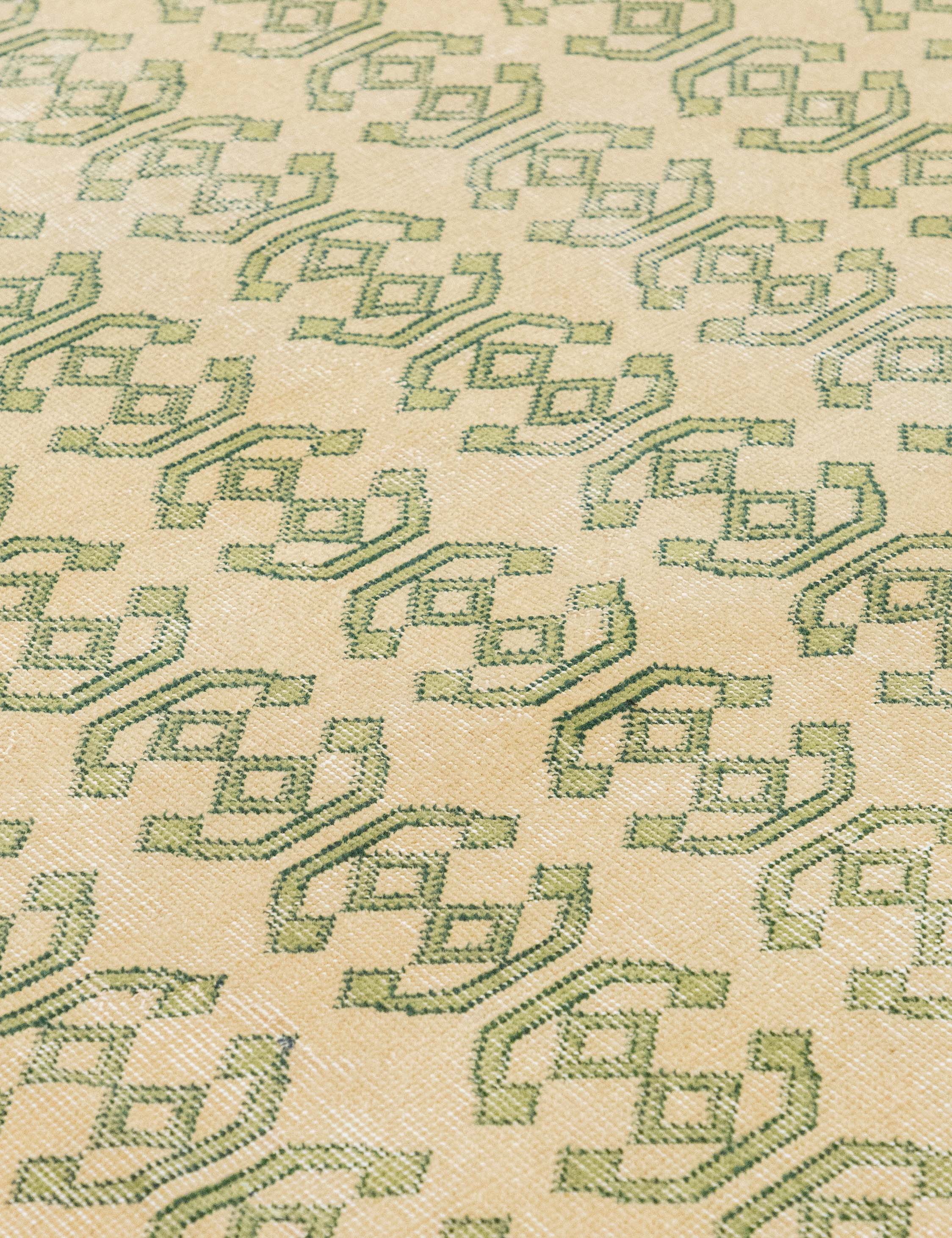 Lulu and Georgia - Vintage Turkish Hand - Knotted Wool Rug No. 546, 6'7" x 10'