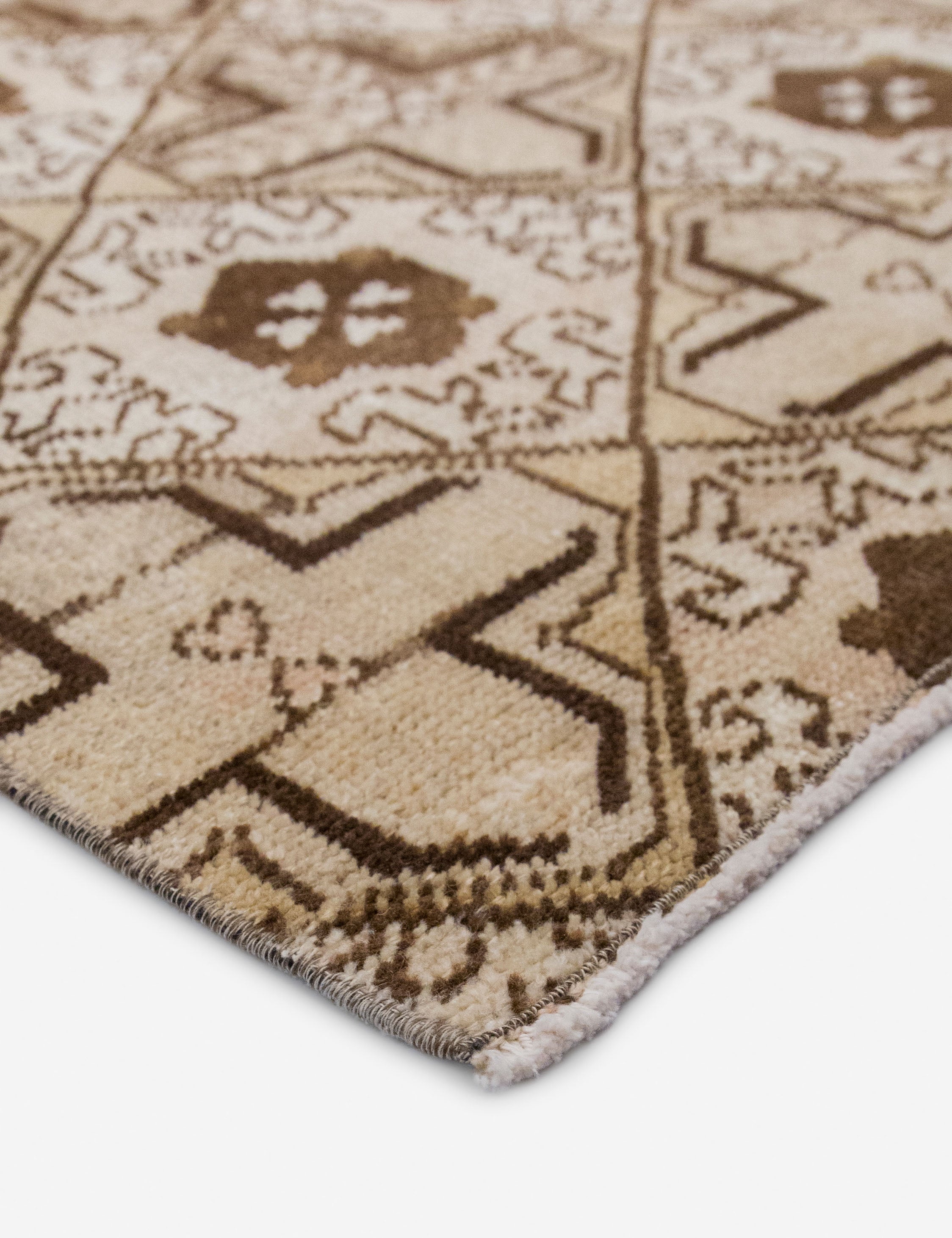 Lulu and Georgia - Vintage Turkish Hand - Knotted Wool Rug No. 547, 4'5" x 6'8"
