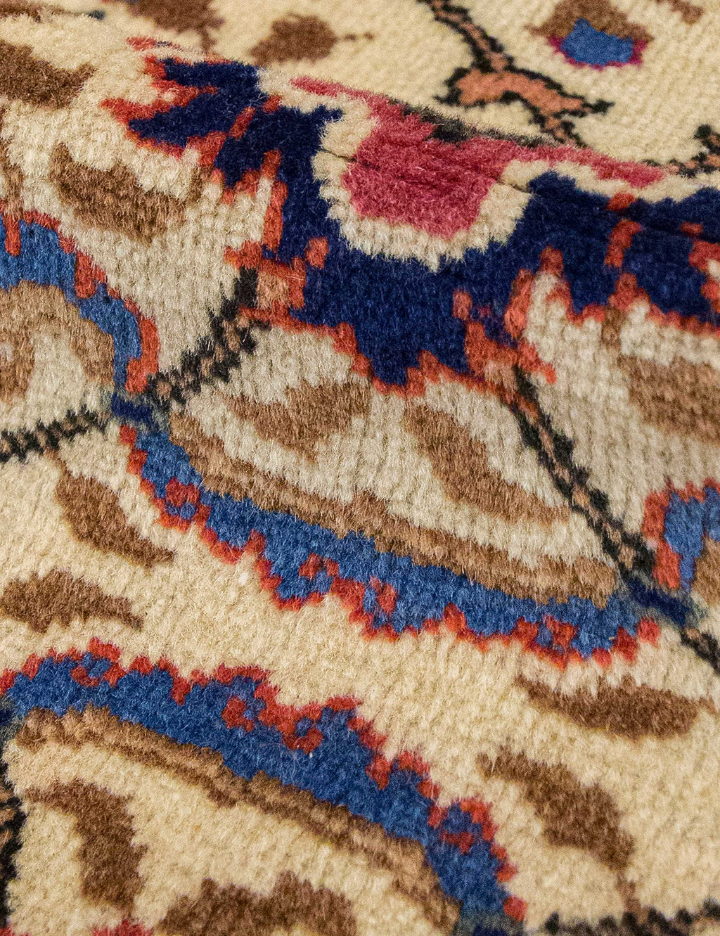 Lulu and Georgia - Vintage Turkish Hand - Knotted Wool Rug No. 552, 3'9" x 5'8"