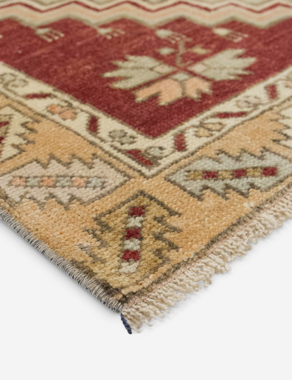 Lulu and Georgia - Vintage Turkish Hand - Knotted Wool Rug No. 559, 2'8" x 5'7"