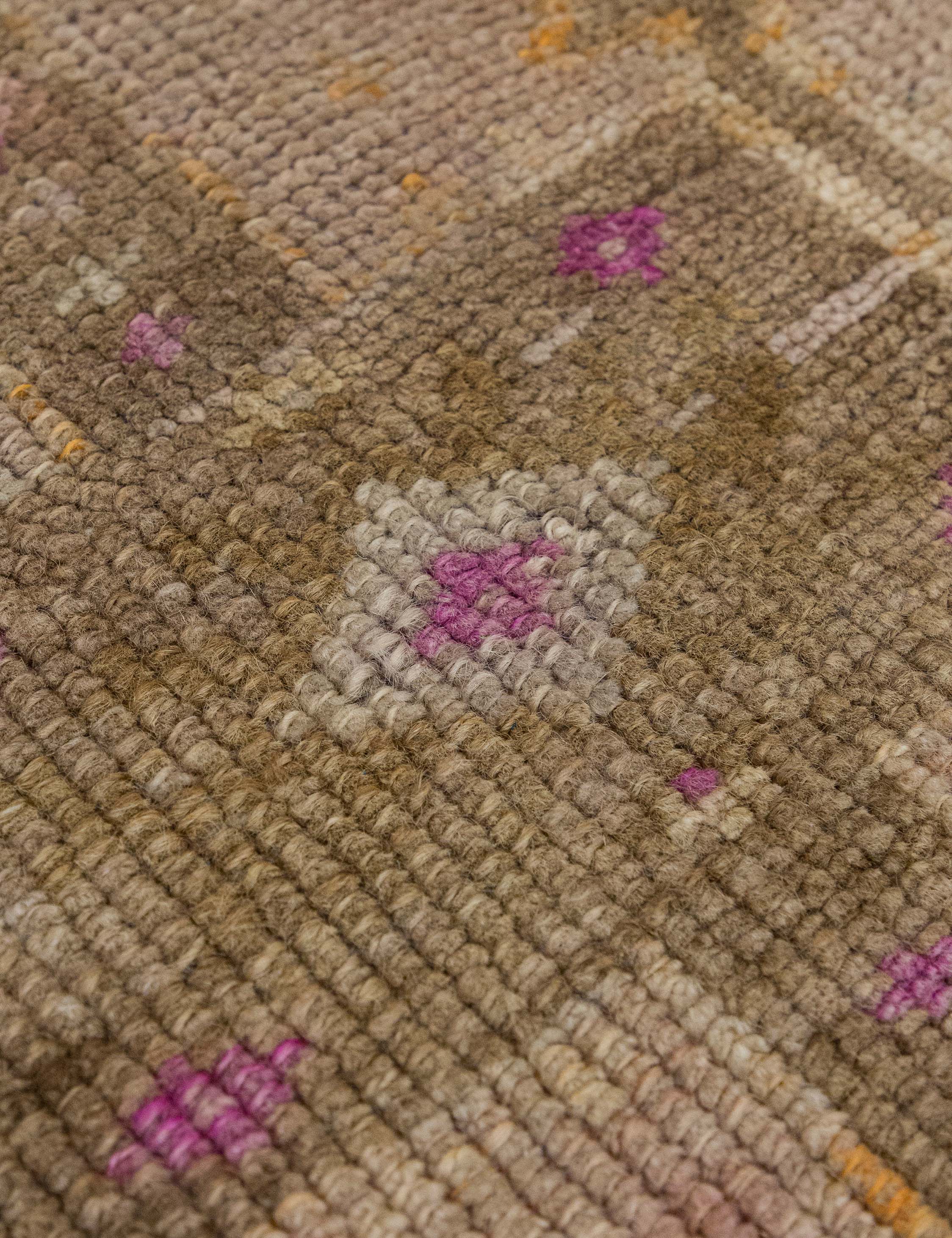 Lulu and Georgia - Vintage Turkish Hand - Knotted Wool Mini Rug No. 315, 1'6" x 3'3"