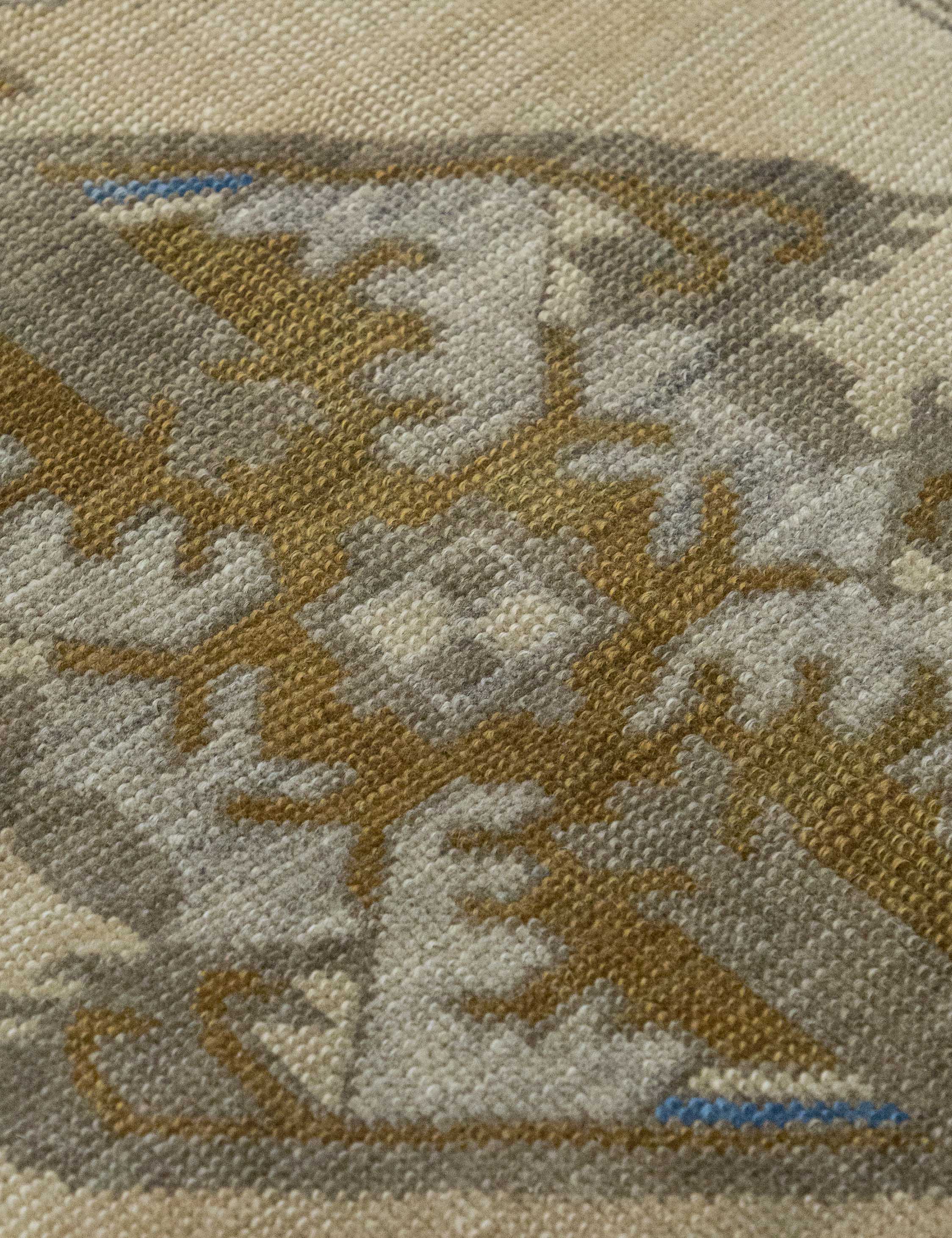 Lulu and Georgia - Vintage Turkish Hand - Knotted Wool Mini Rug No. 318, 1'7" x 2'8"