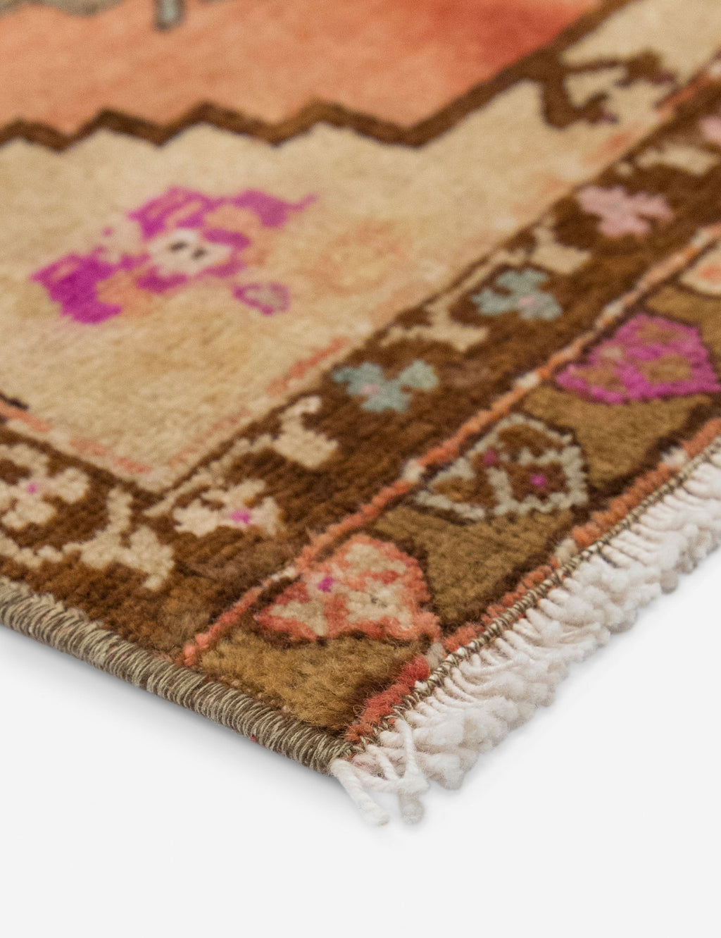 Lulu and Georgia - Vintage Turkish Hand - Knotted Wool Mini Rug No. 325, 1'5" x 2'6"
