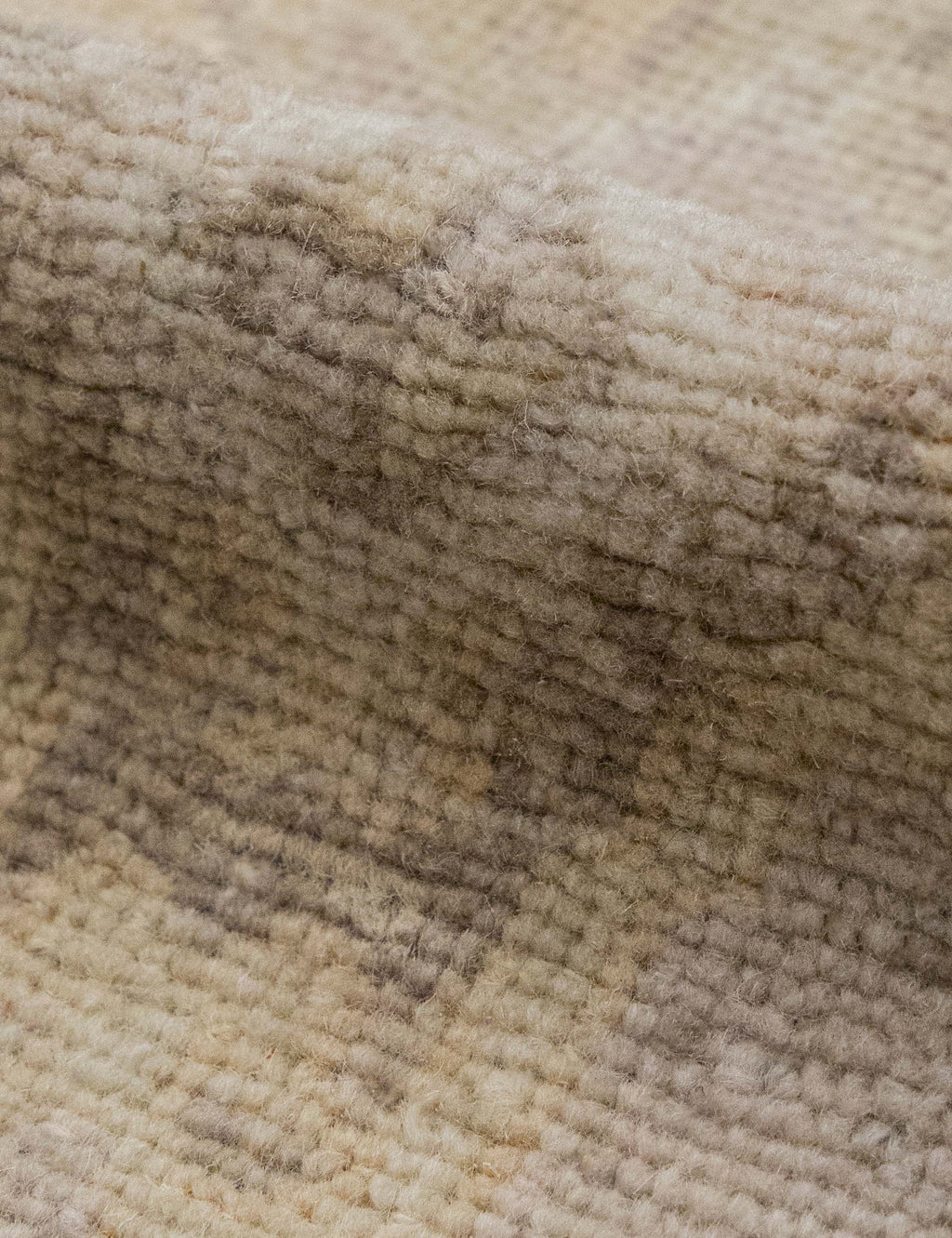 Lulu and Georgia - Vintage Turkish Hand - Knotted Wool Mini Rug No. 326, 1'5" x 3'2"