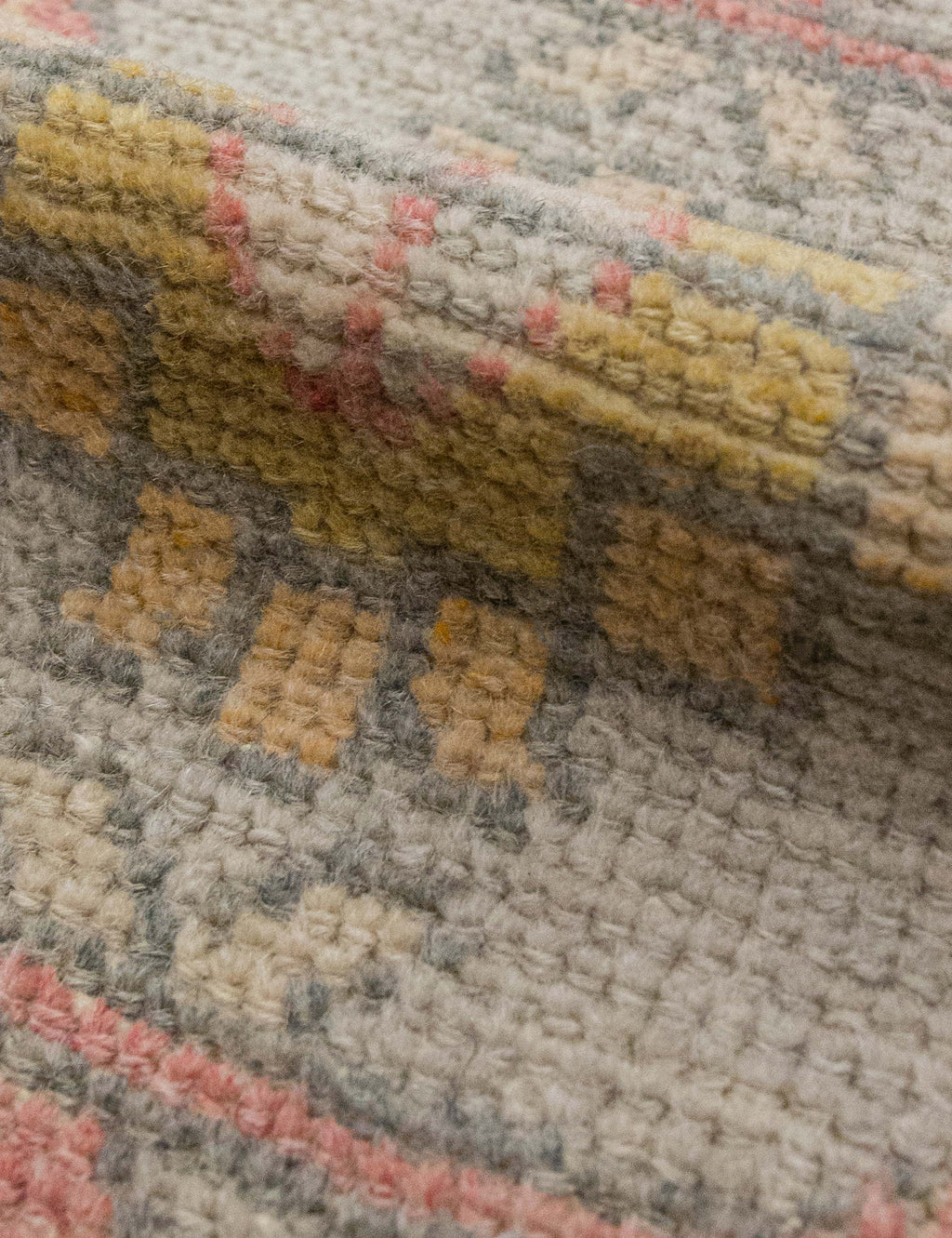 Lulu and Georgia - Vintage Turkish Hand - Knotted Wool Mini Rug No. 327, 1'5" x 3'2"