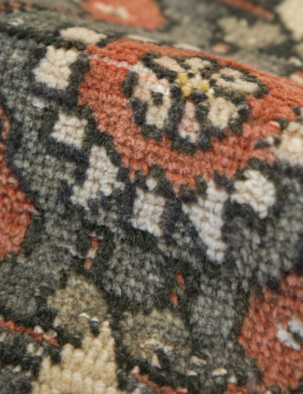Lulu and Georgia - Vintage Turkish Hand - Knotted Wool Mini Rug No. 329, 1'6" x 3'4"