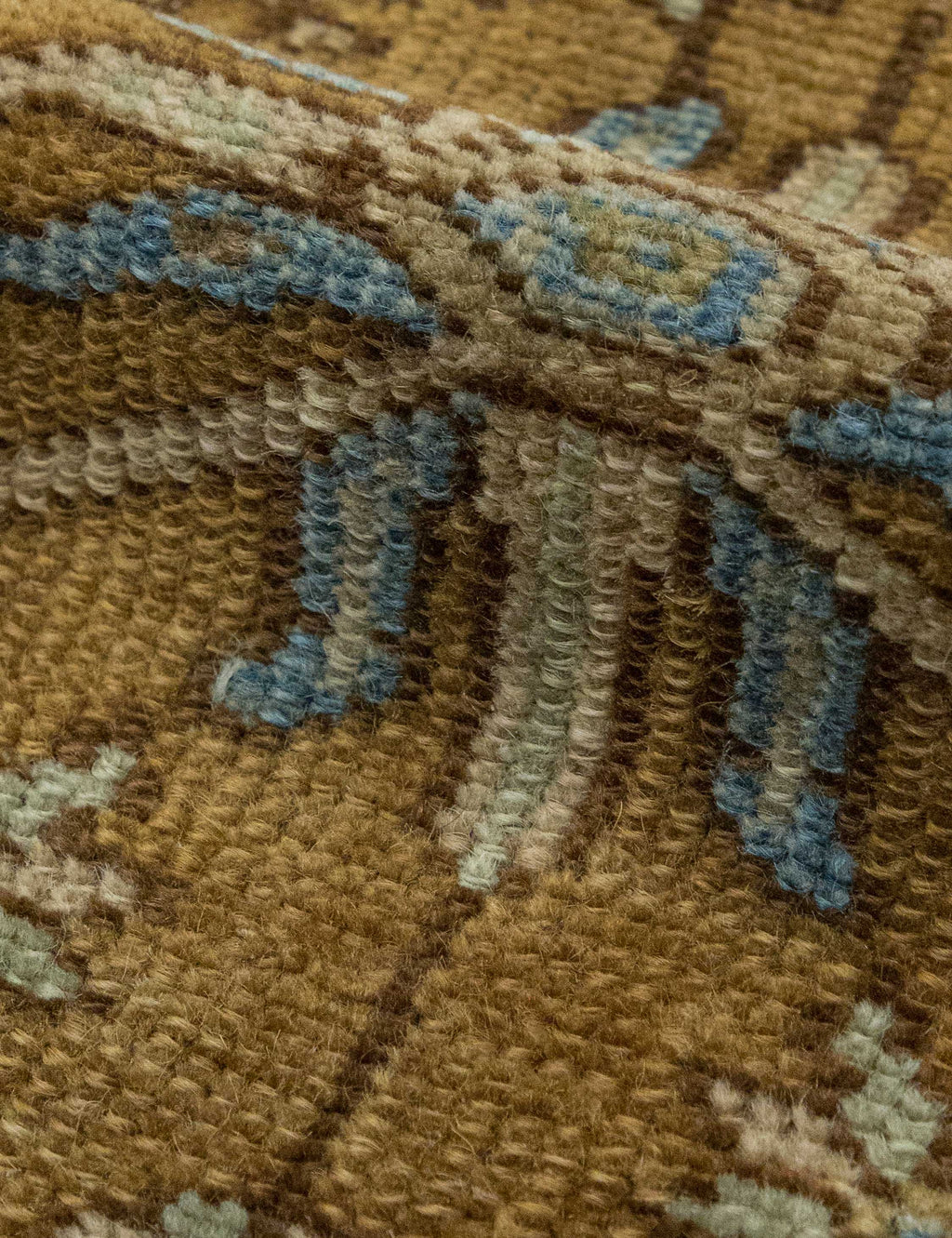 Lulu and Georgia - Vintage Turkish Hand - Knotted Wool Mini Rug No. 333, 1'4" x 2'9"