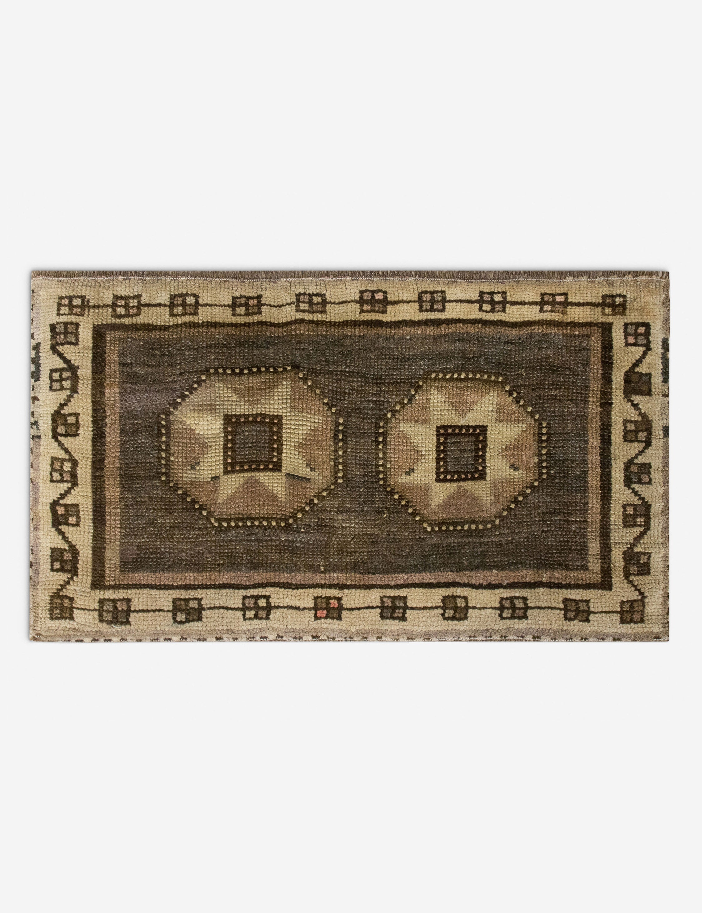 Lulu and Georgia - Vintage Turkish Hand - Knotted Wool Mini Rug No. 334, 1'5" x 2'6"