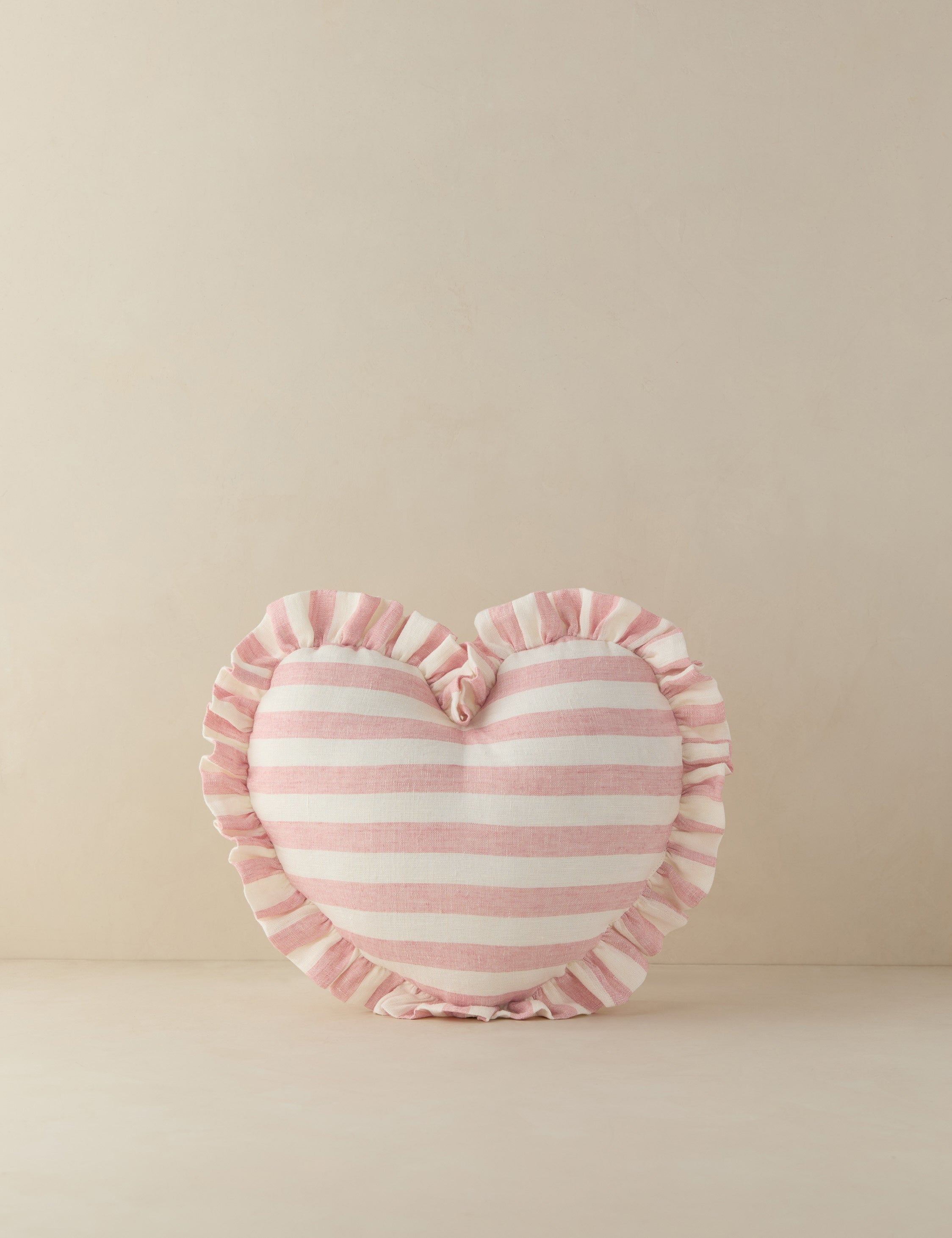 Lulu and Georgia - Amaroso Linen Heart Pillow