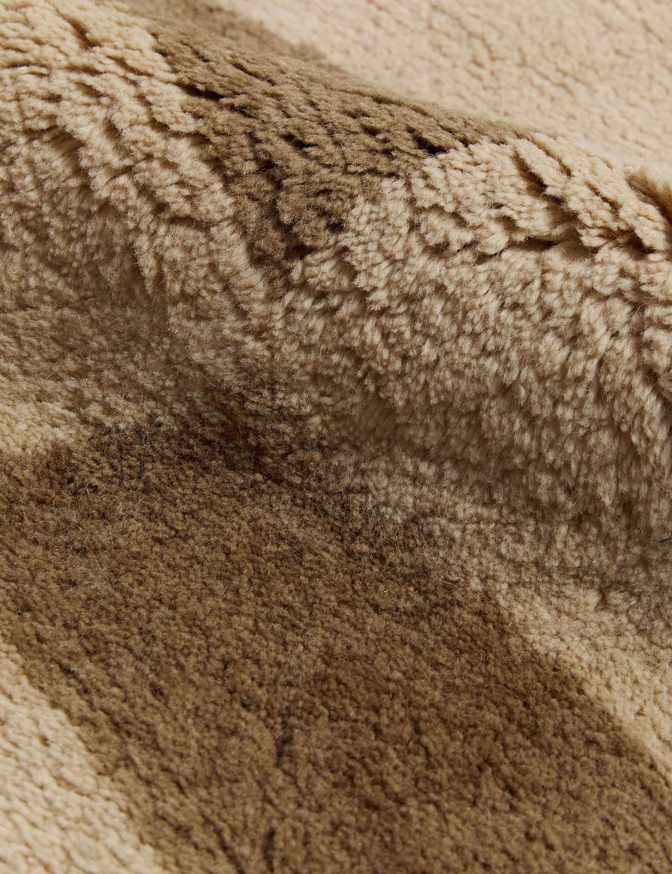 Lulu and Georgia - Askel Hand-Knotted Wool Rug Swatch, Natural by Sarah Sherman Samuel 12" x 12"