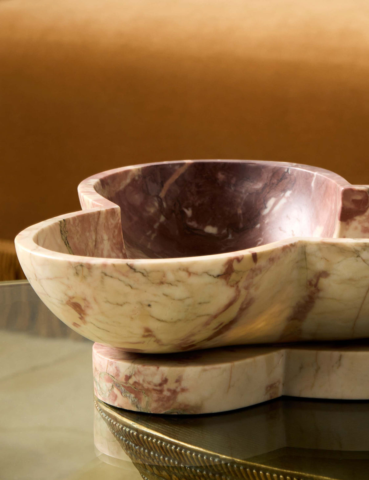 Lulu and Georgia - Simar Bowl