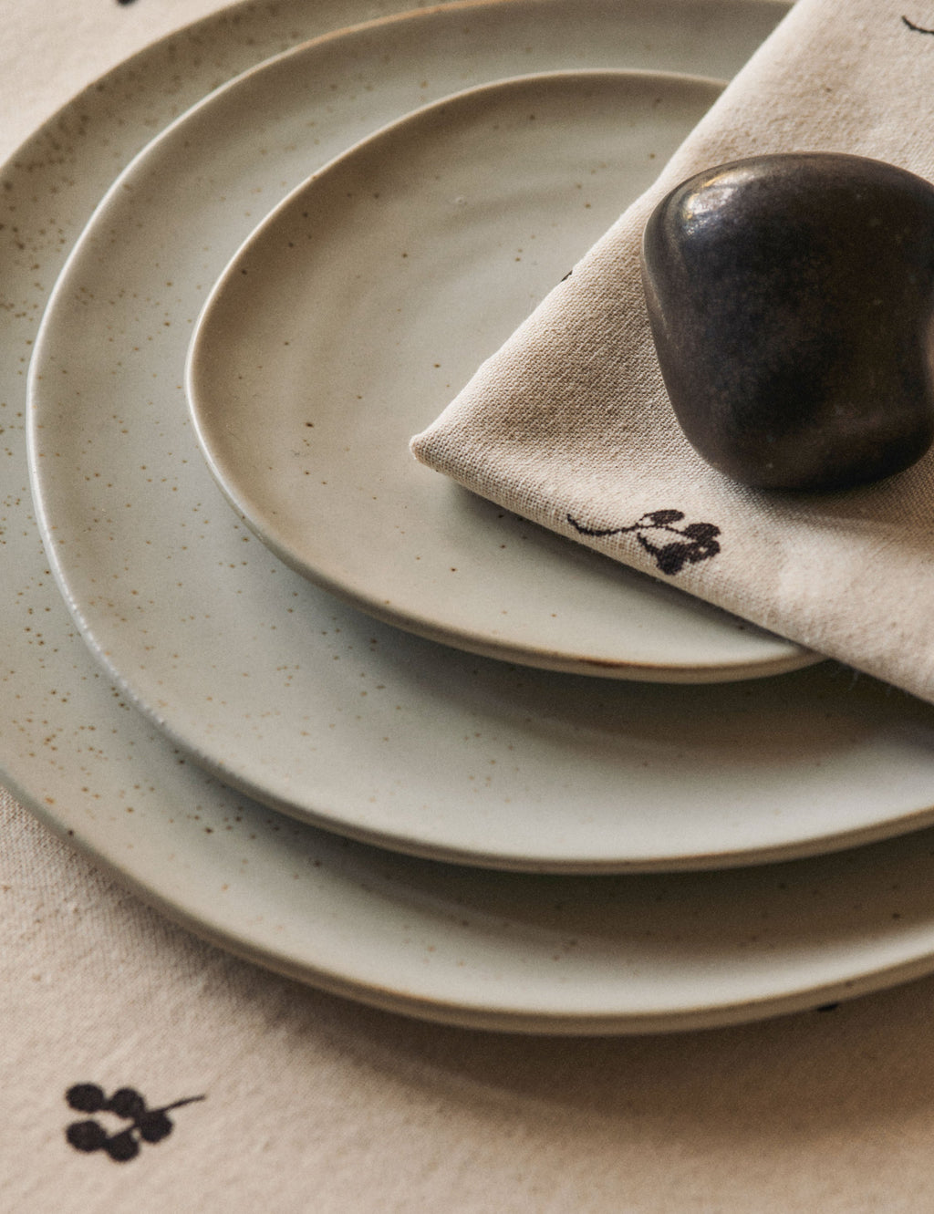 Lulu and Georgia - Baies Table Linens by Ferm Living