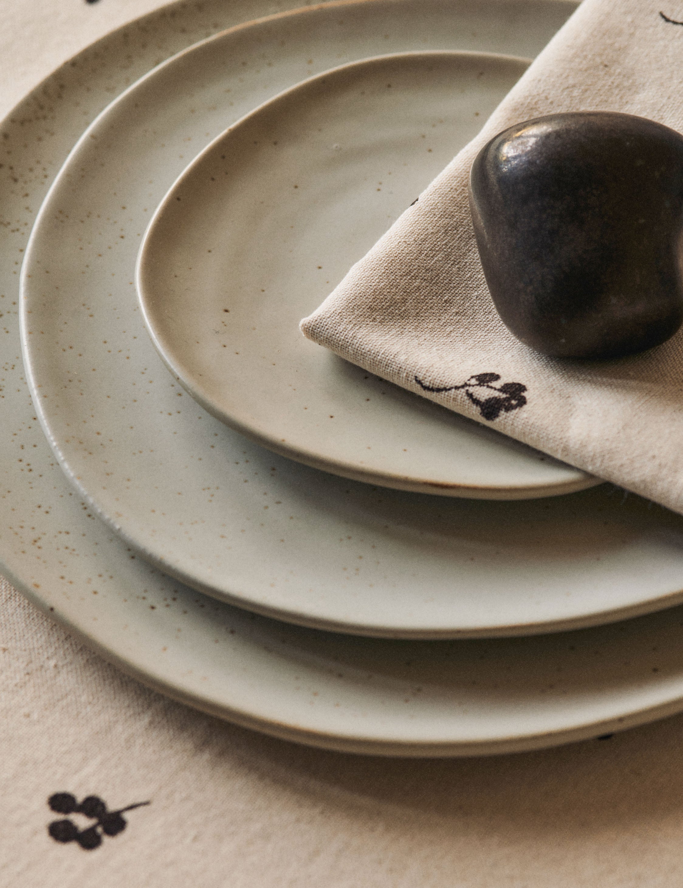 Lulu and Georgia - Baies Table Linens by Ferm Living