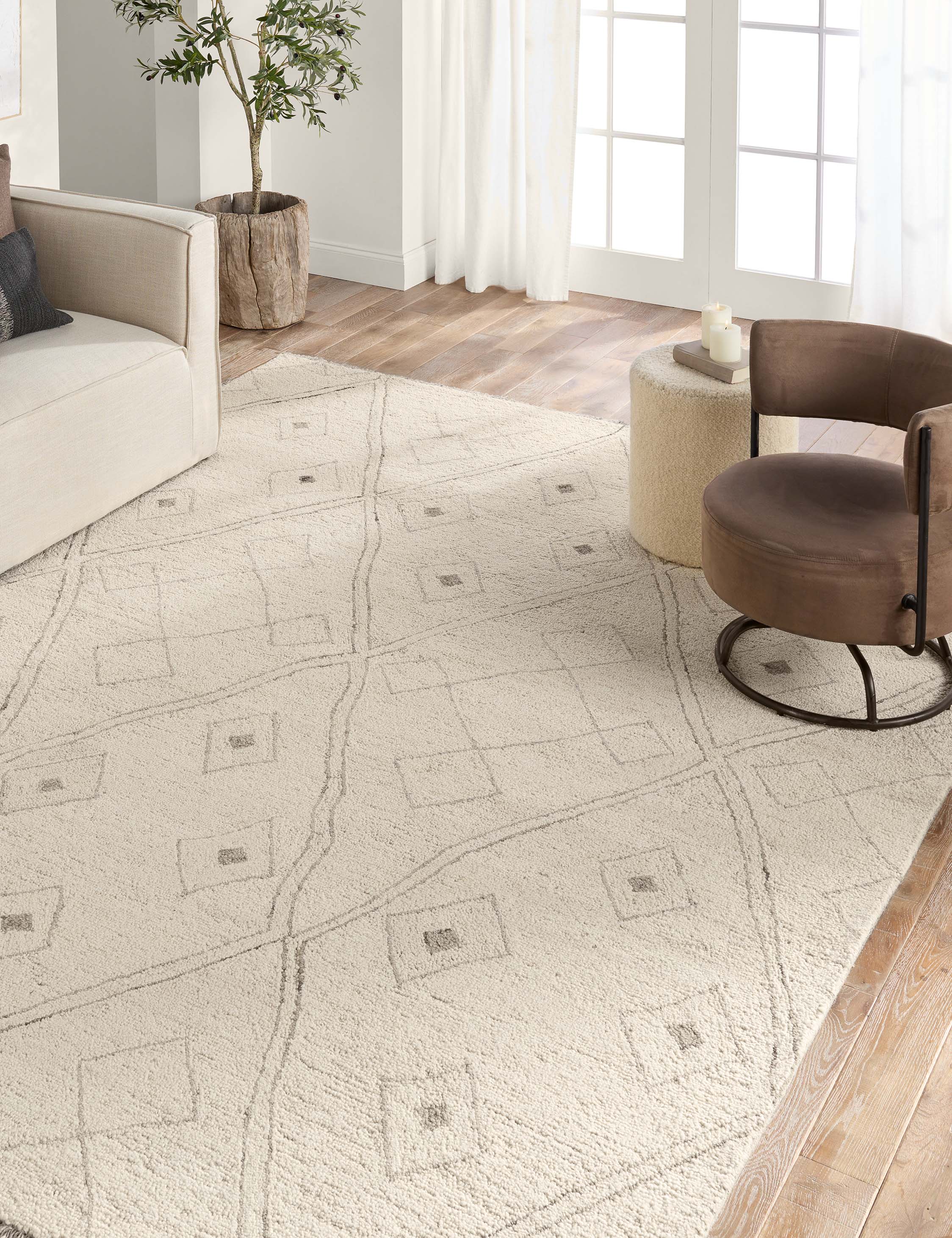 Lulu and Georgia - Sunisa Hand - Tufted Wool Moroccan - Style Rug