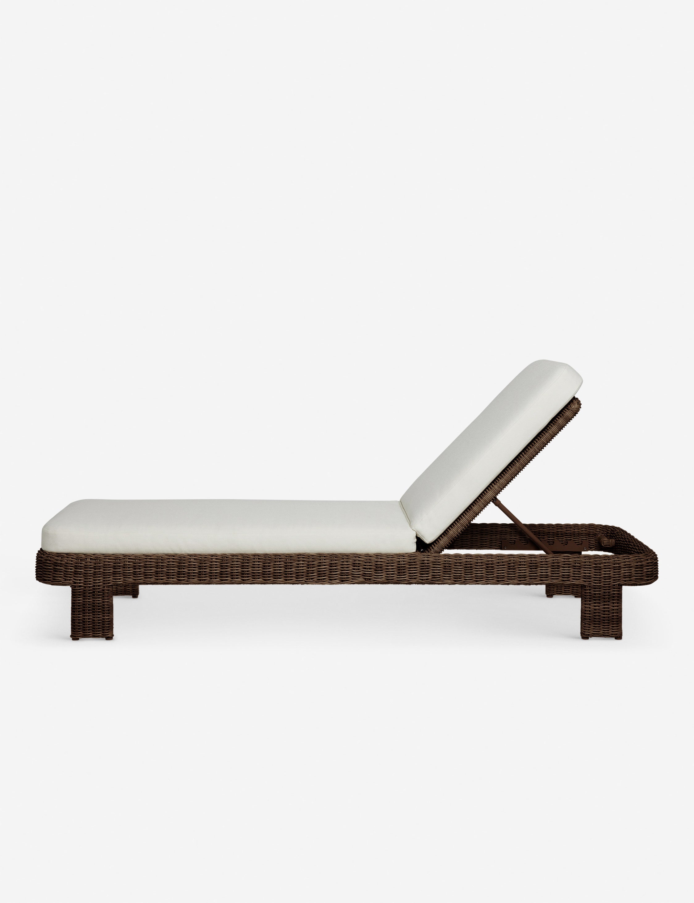 Lulu and Georgia - Hadler Outdoor Lounger