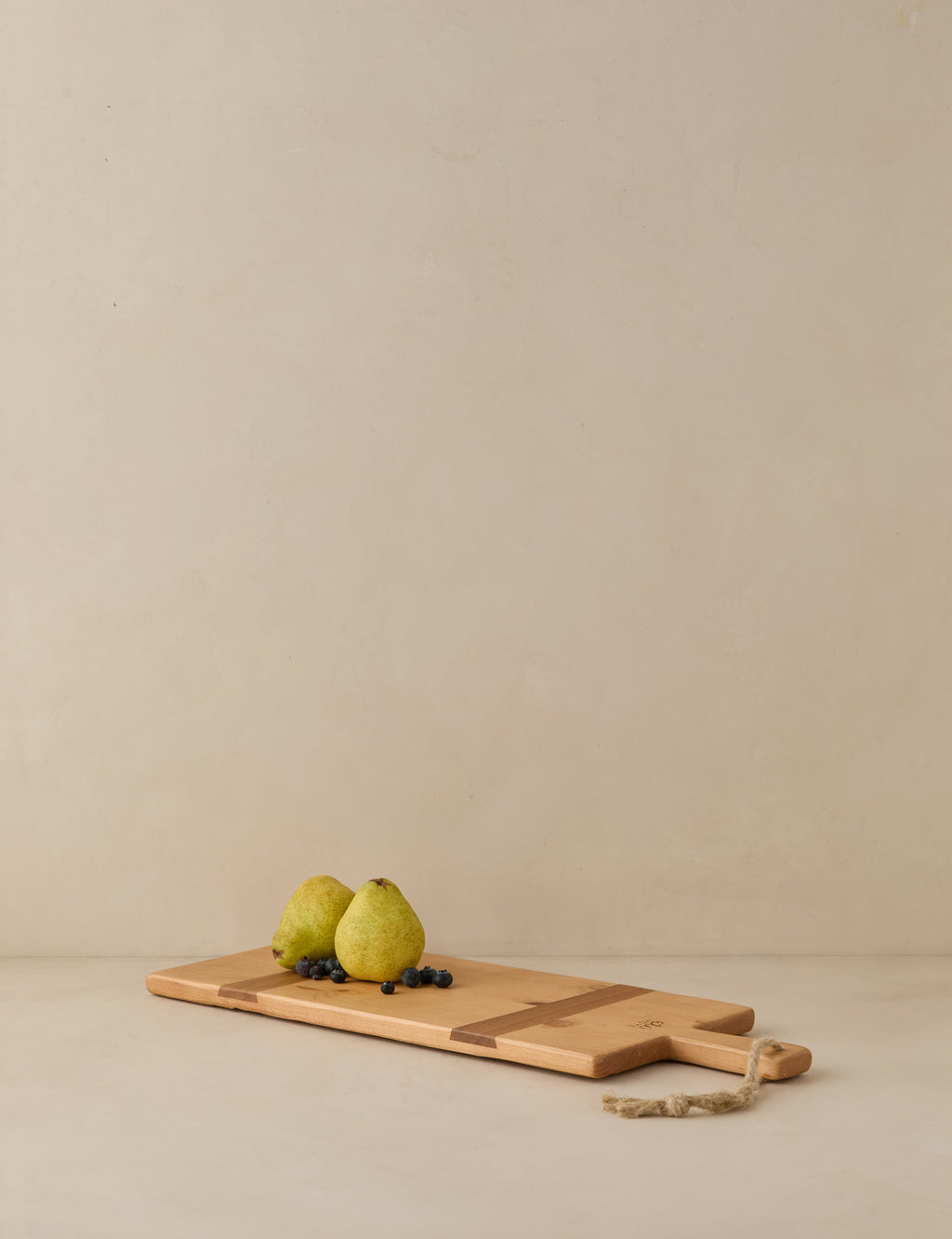 Lulu and Georgia - Handcrafted Rectangular Pine Charcuterie Board by etúHOME